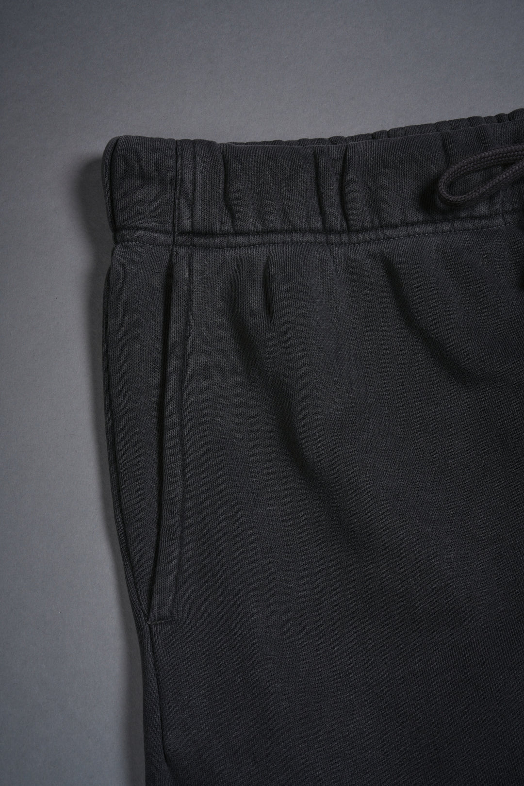Iron Wolves Bigelow Sweat Pants in Wolf Gray