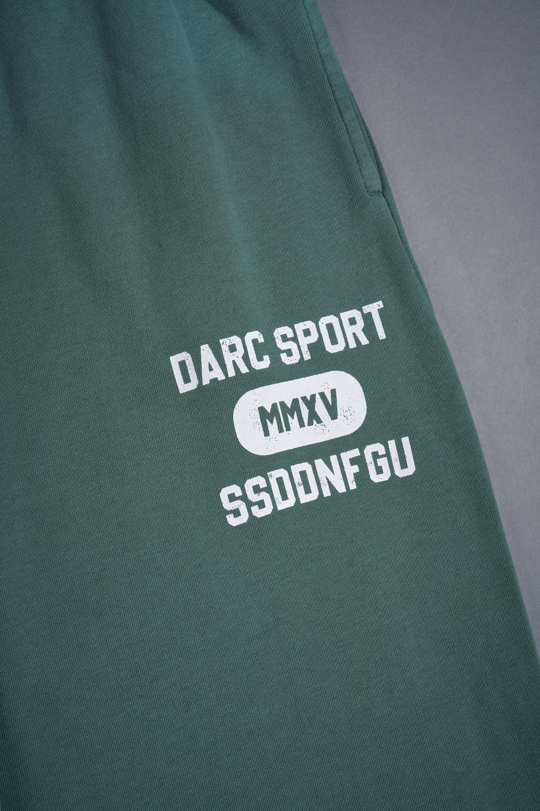 Wolves Forever Lightweight Lounger Sweat Pants in Hunter Green Driftwash