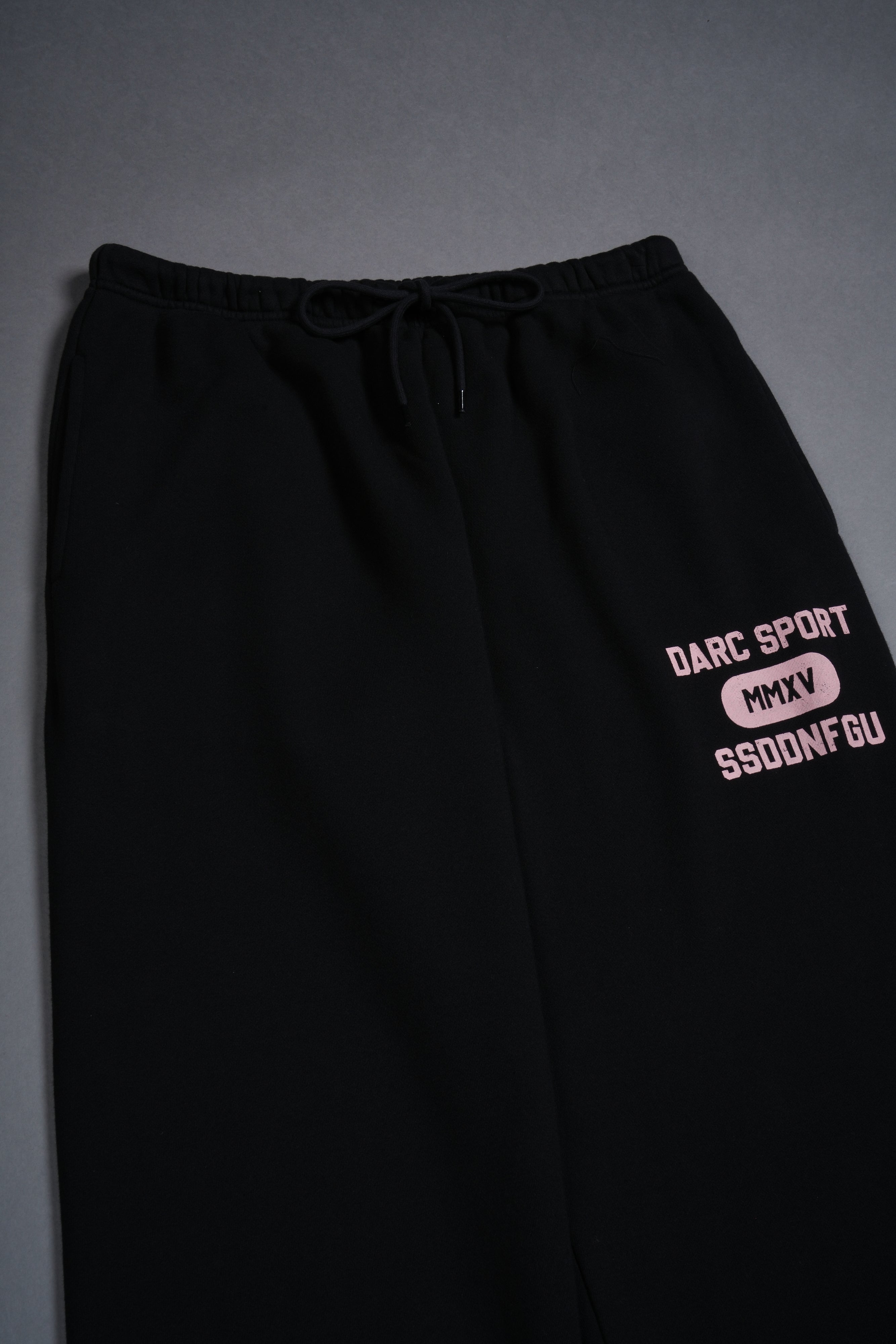 Wolves Forever Lightweight Lounger Sweat Pants in Black