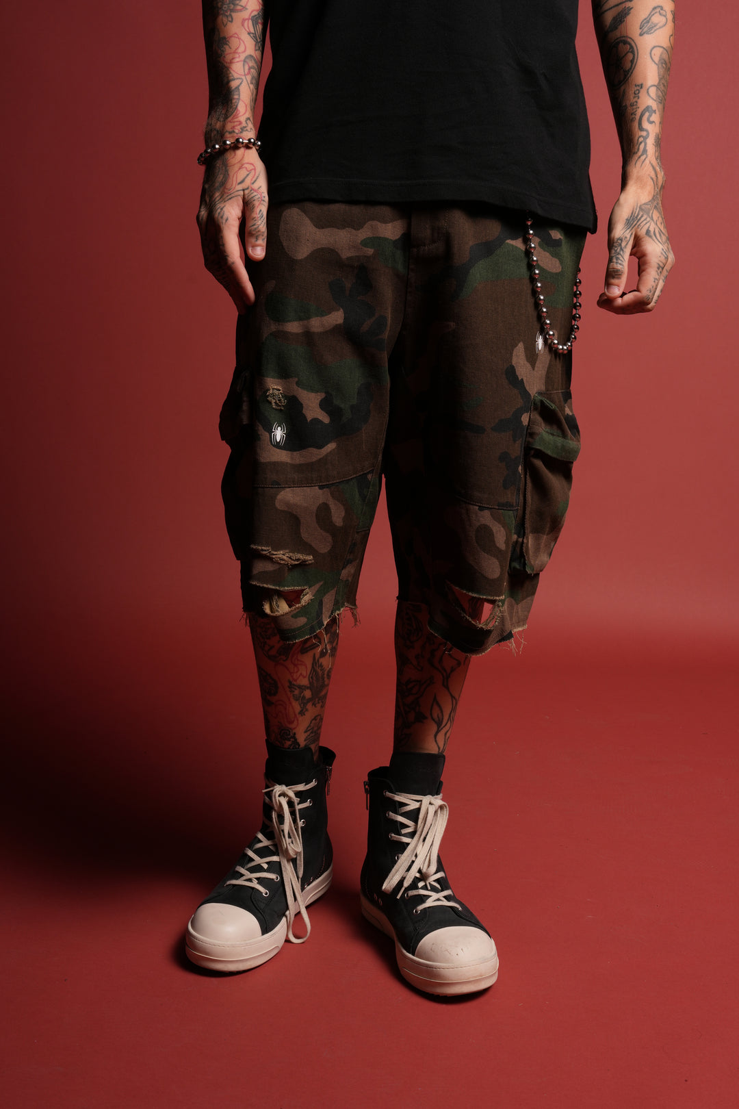 Little Webs Duke Cargo Shorts in Woodland Camo
