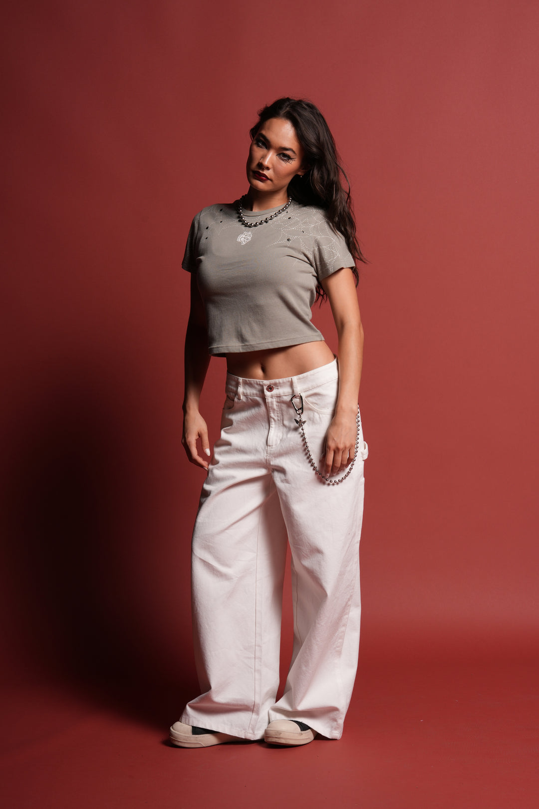 Sheshiko Web Timeless Tee in Owen Green
