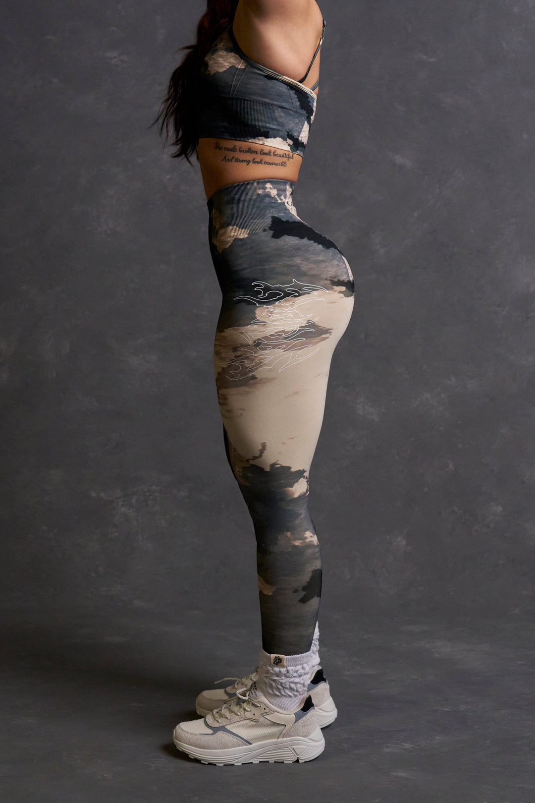 Hesh V2 "Everson Seamless" Scrunch Leggings in Sandstorm Marble Wash