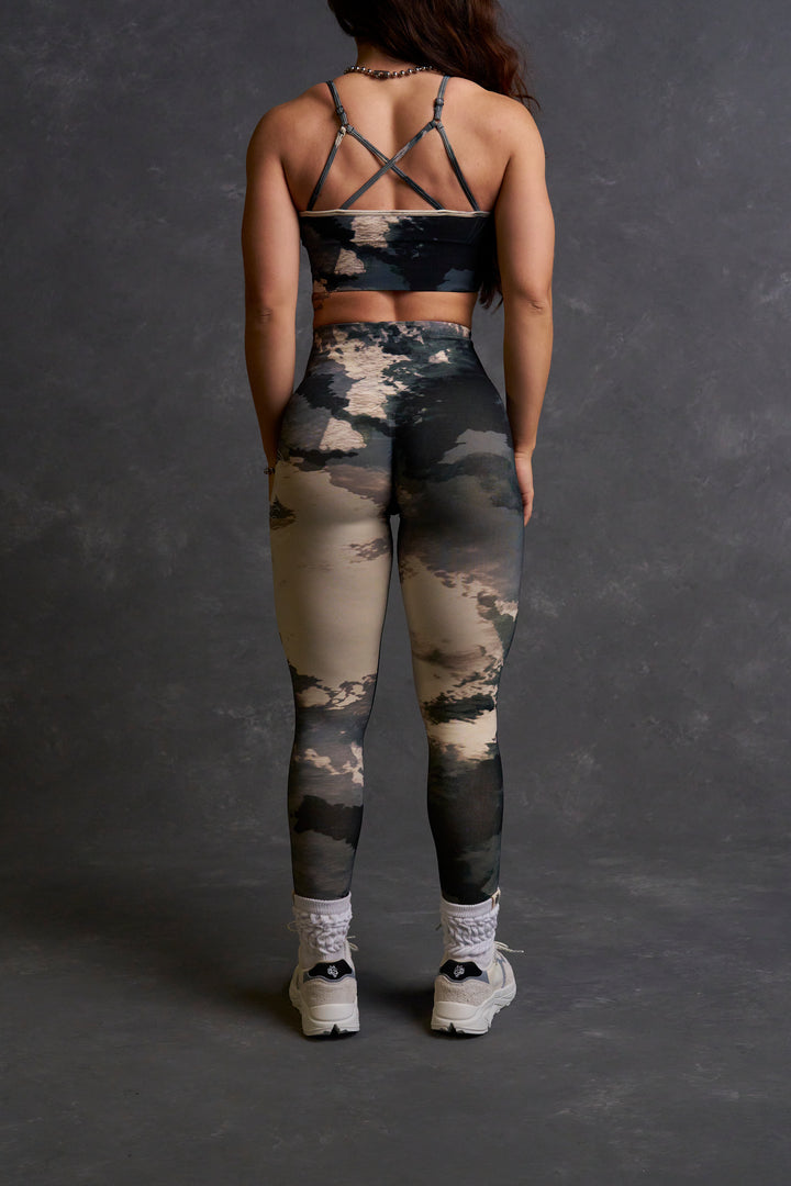 Hesh V2 "Everson Seamless" Scrunch Leggings in Sandstorm Marble Wash