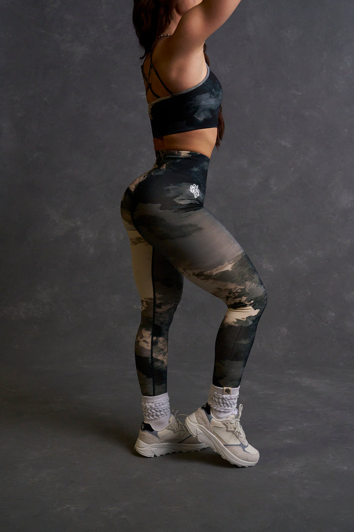 Hesh V2 "Everson Seamless" Scrunch Leggings in Sandstorm Marble Wash