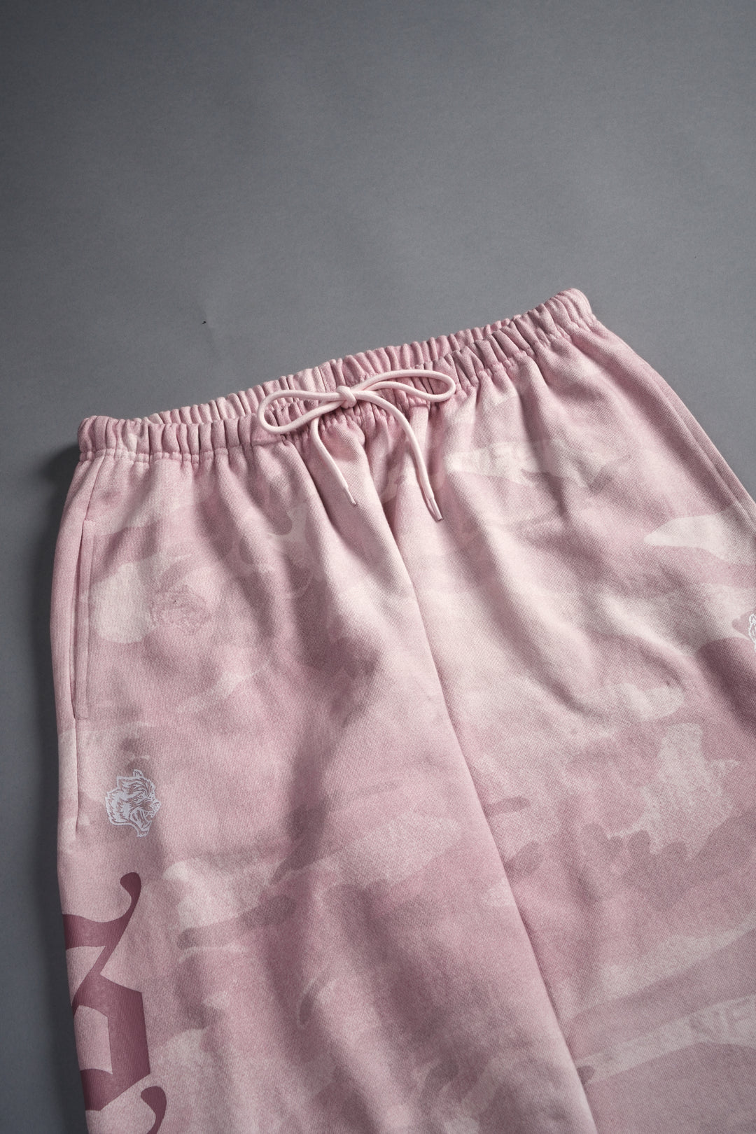 Our Mantra Unisex Lounger Sweat Pants in Blush Vintage Woodland Camo