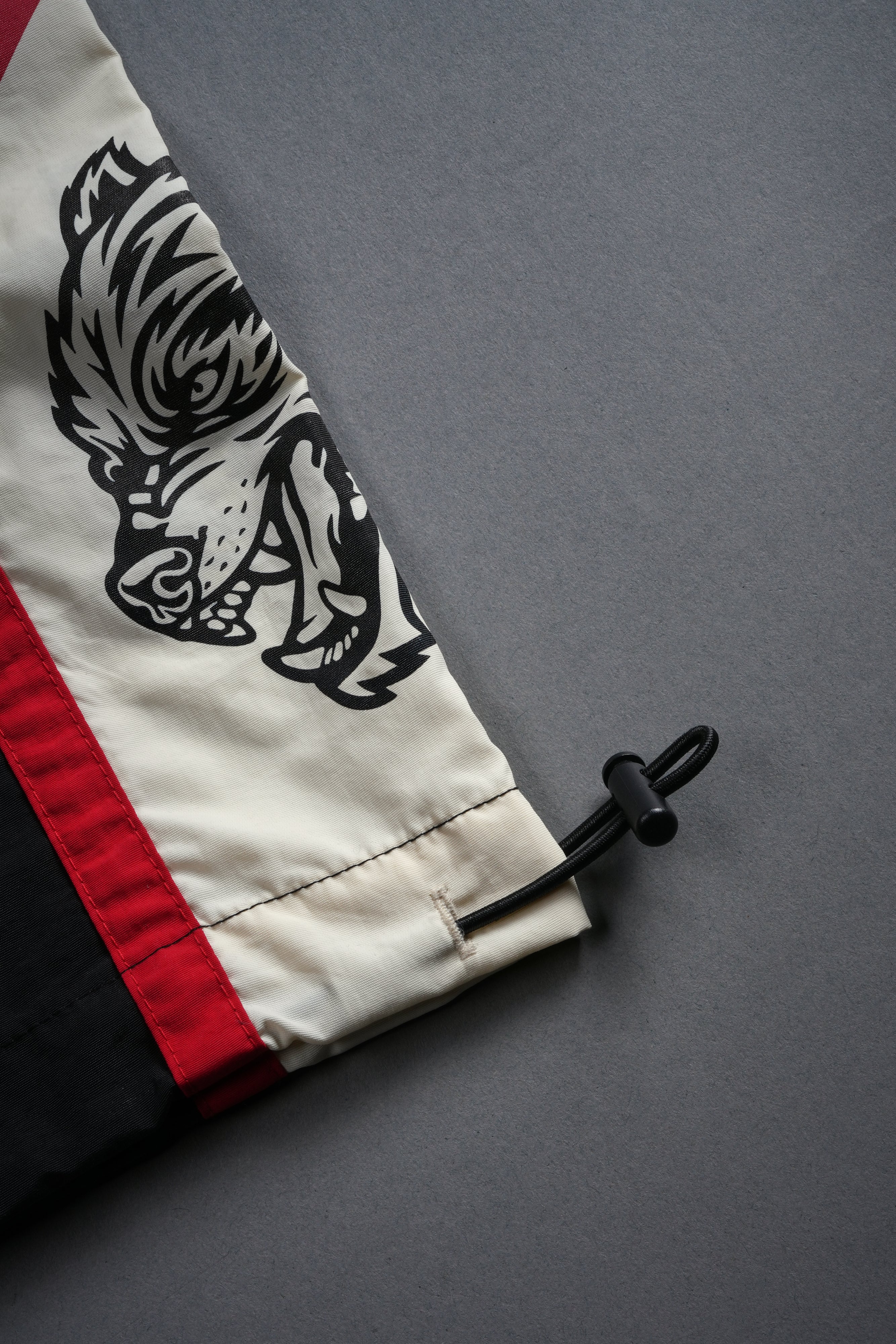 SSDDNFGU Remind Track Pants in Black/Cream/Red