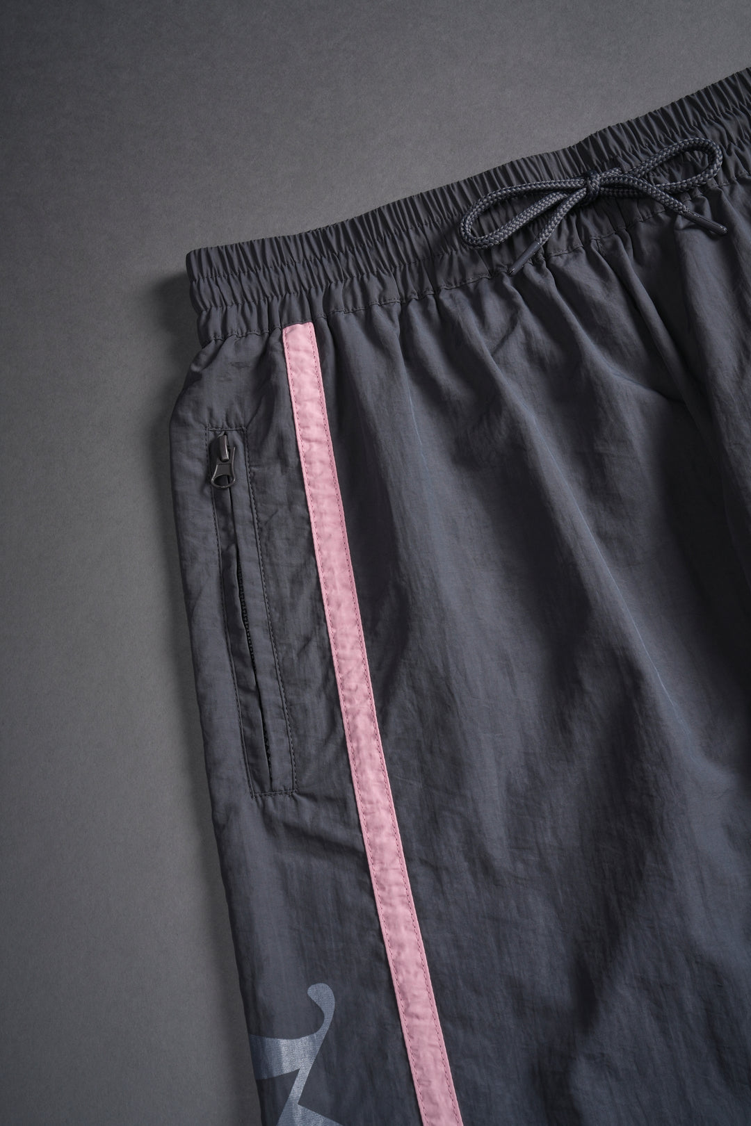 SSDDNFGU Remind Track Pants in Wolf Gray/Cherry Blossom