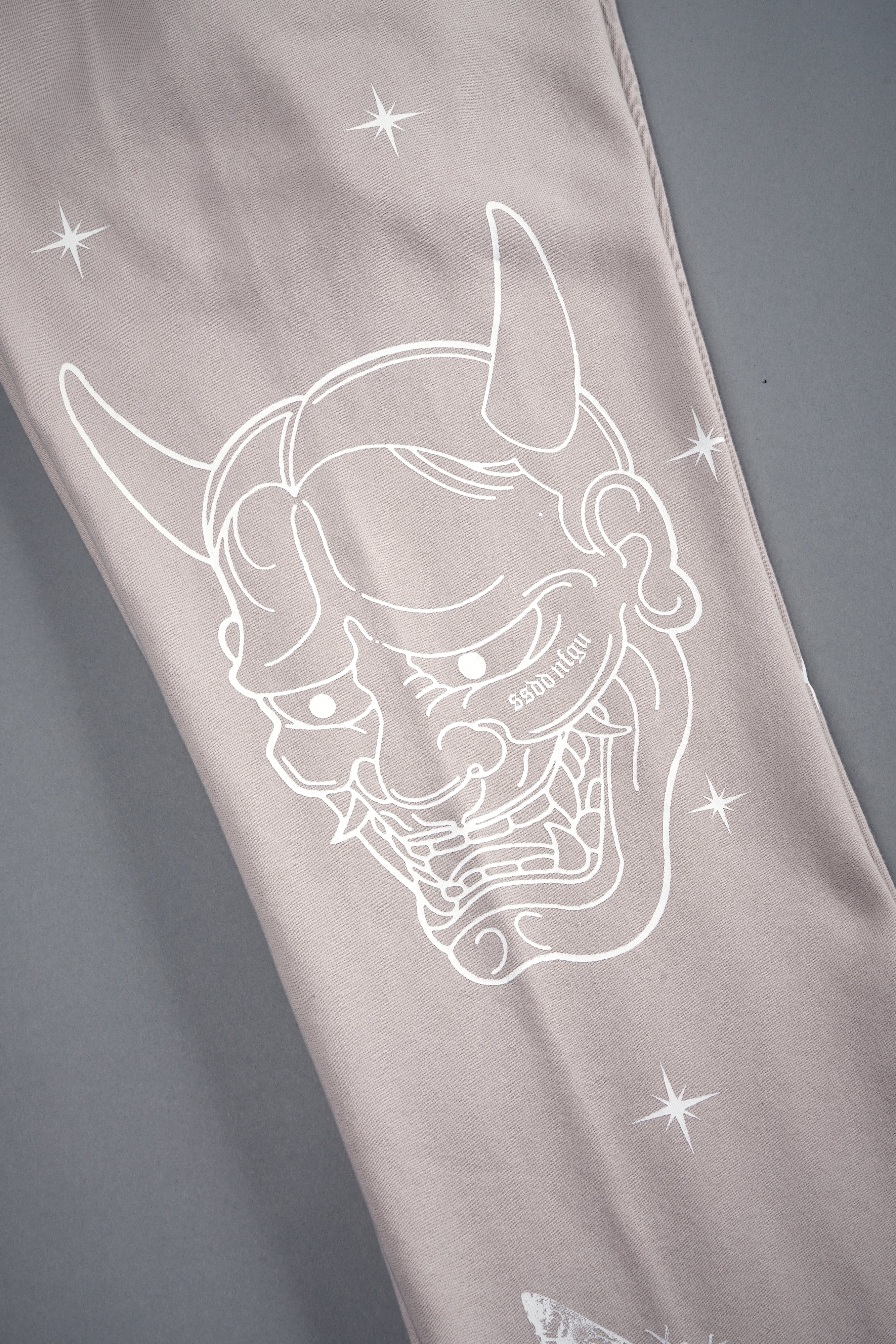 Oni Wolves Bigelow Cargo Sweat Pants in Clay