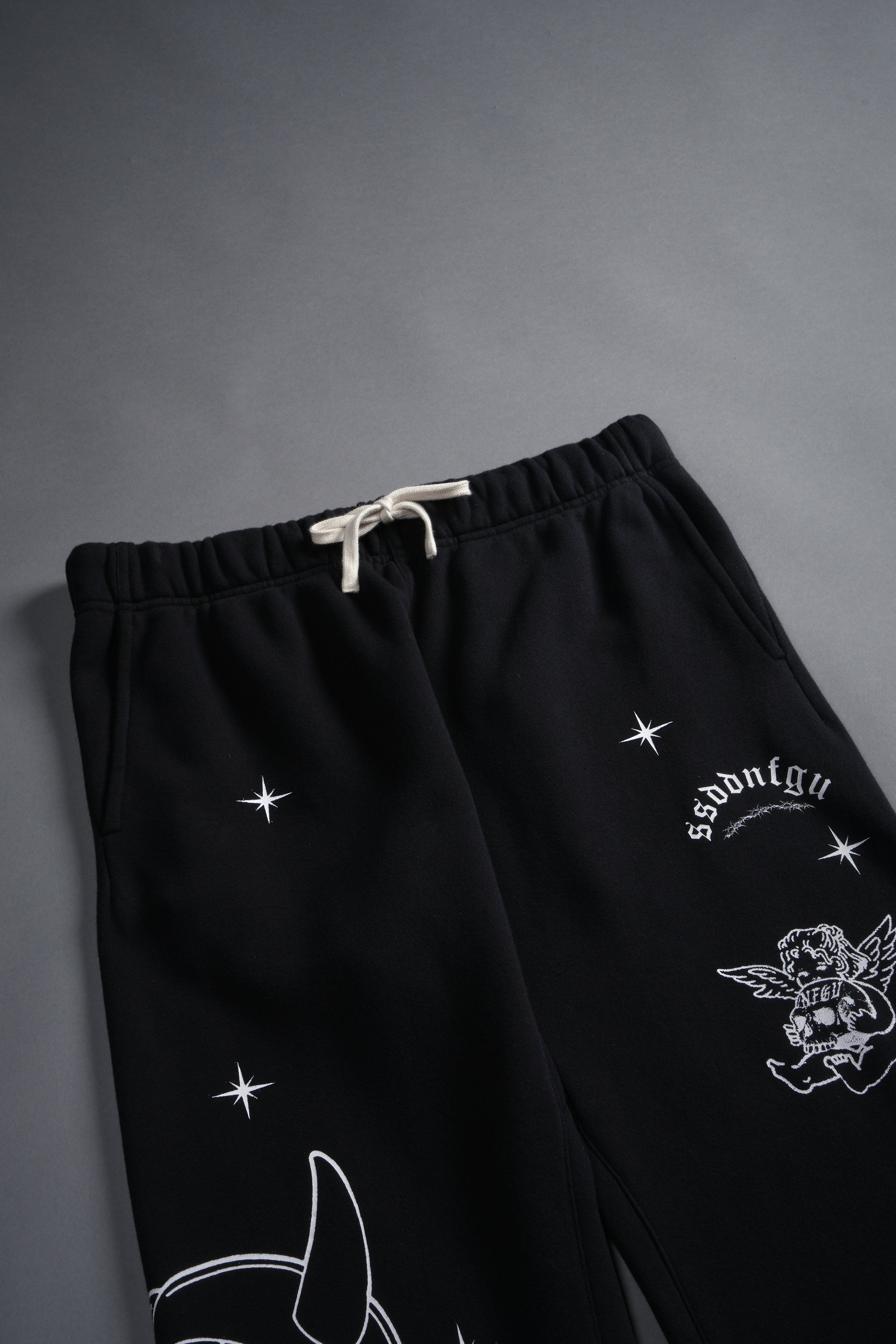 Oni Wolves Bigelow Cargo Sweat Pants in Black