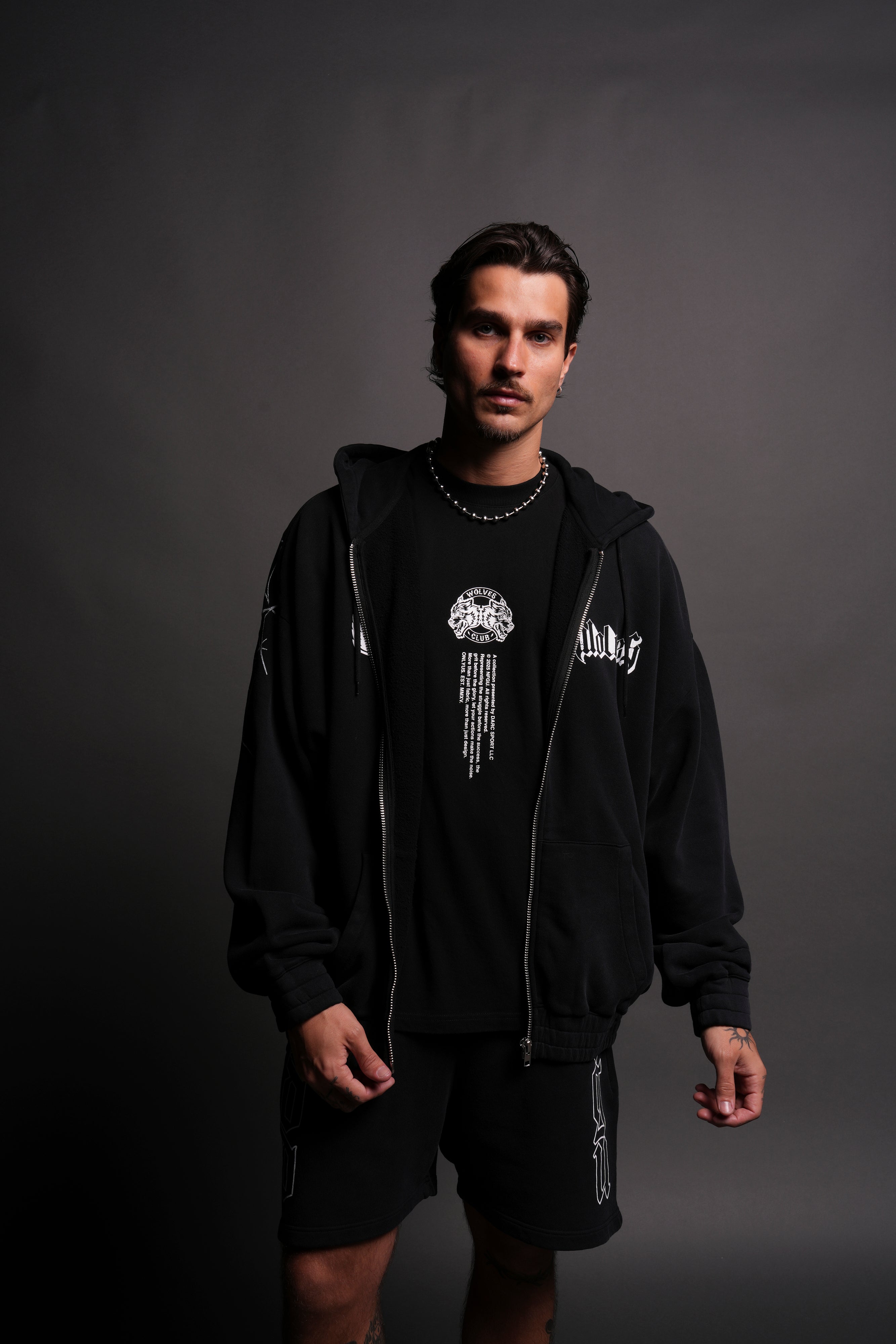 【THEAIRTOWN】polkadot padding jumper_Black The Spider Family 