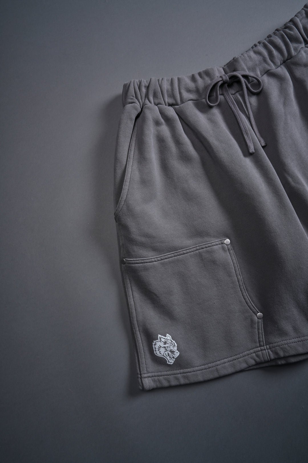 Frontier Rivet Fleece Shorts in Dove Gray