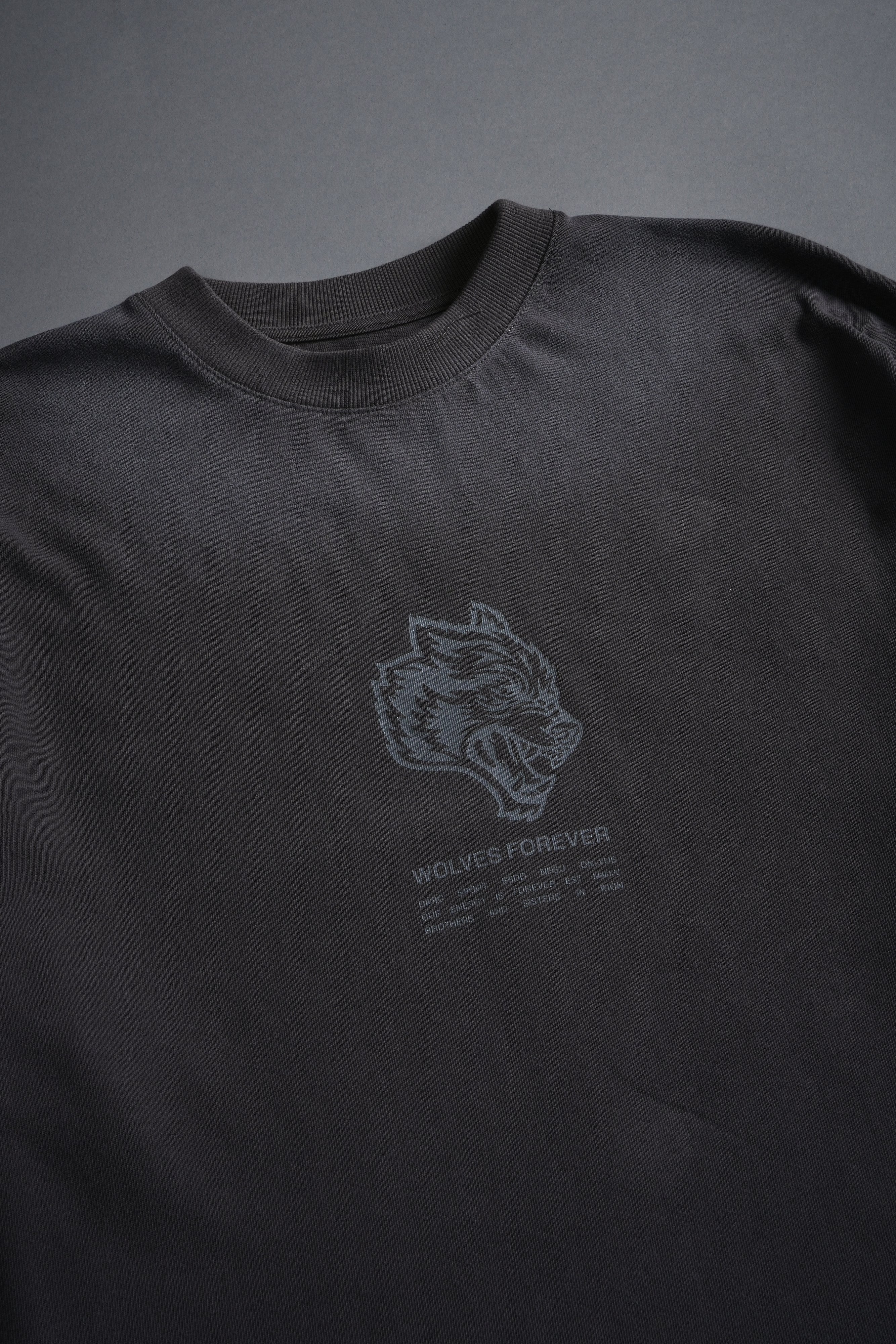 新品 DARCSPORT WOLVES 黒・グレーTシャツ Wolves Have Your Back Unisex 