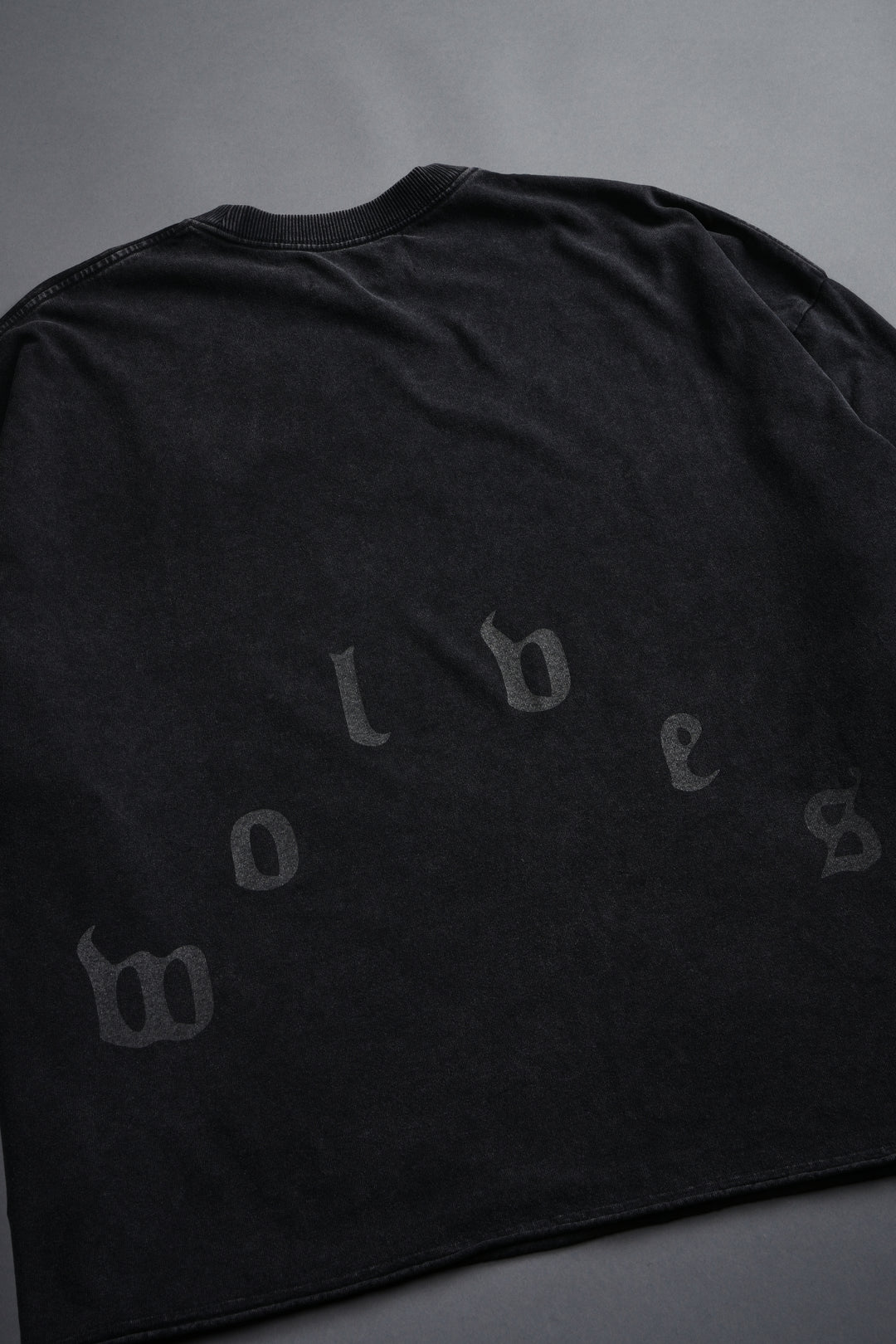 Doom Defiant Grunge Raw Hem Box Cut Tee in Black