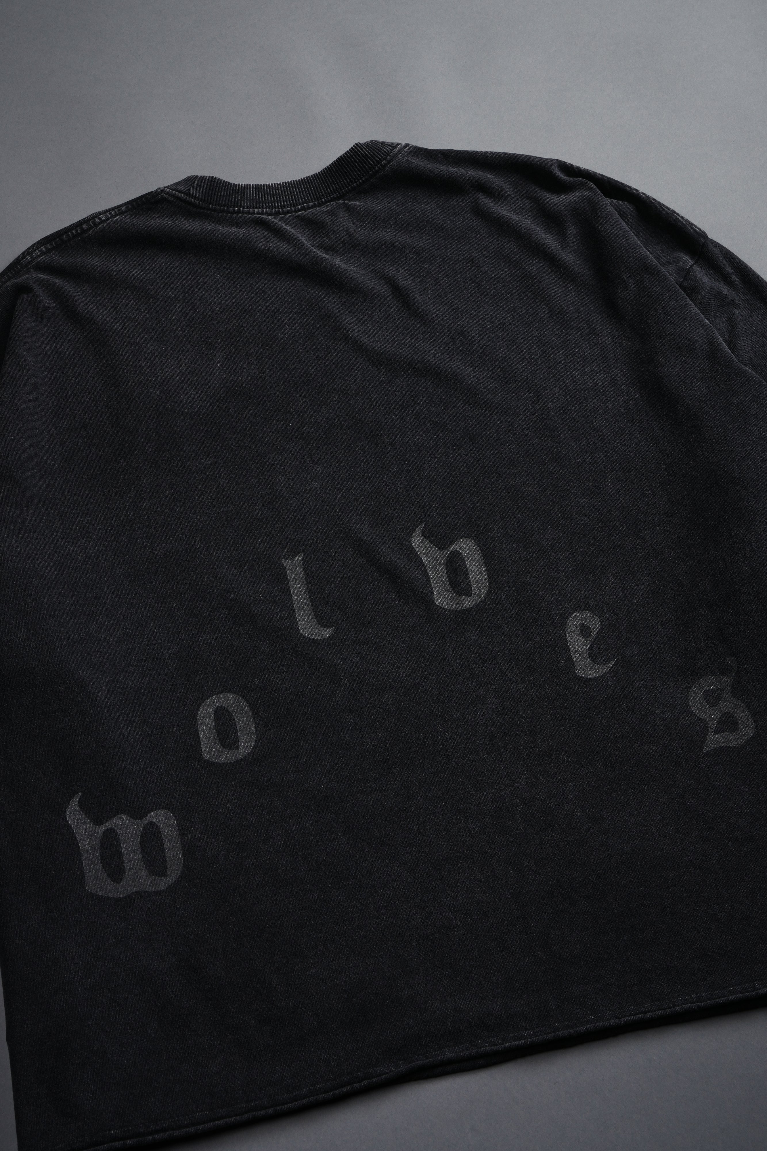 Doom Defiant Grunge Raw Hem Box Cut Tee in Black