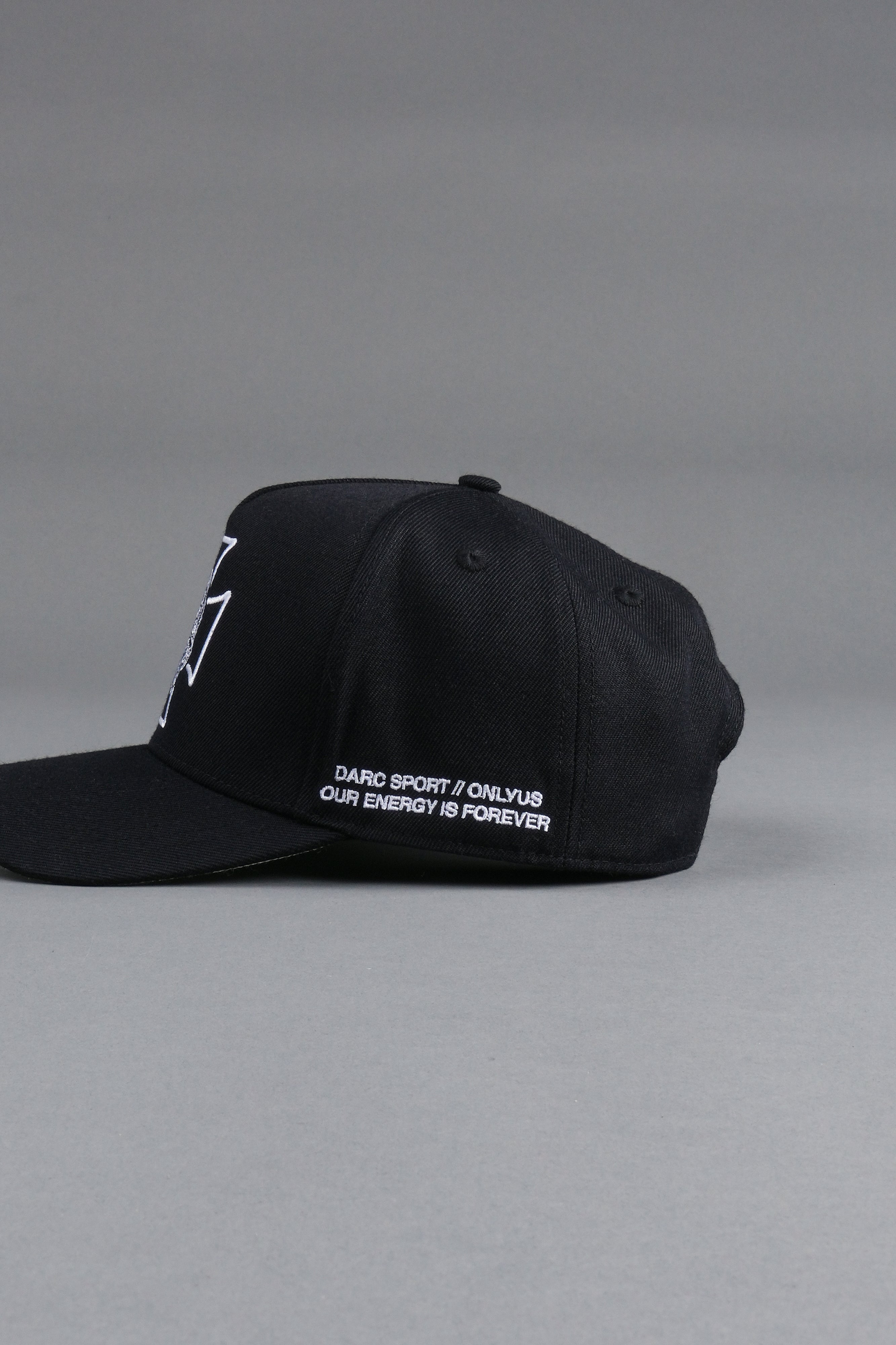 Wolf Iron Cross A Frame Snapback in Black – DarcSport