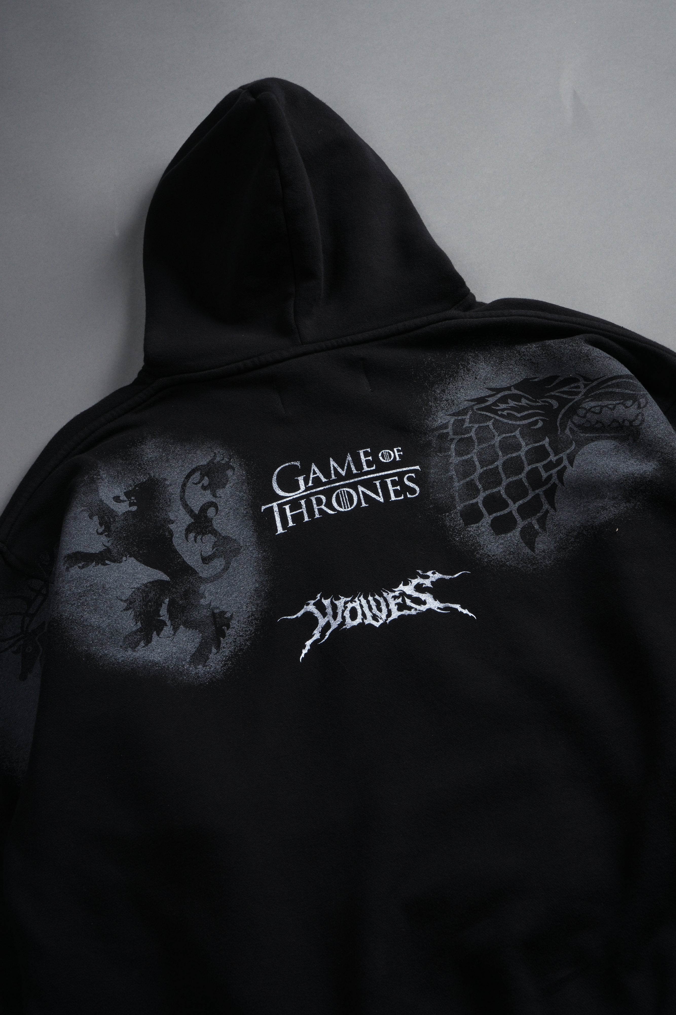 Iron Wolf Pierce Hoodie in Black – DarcSport