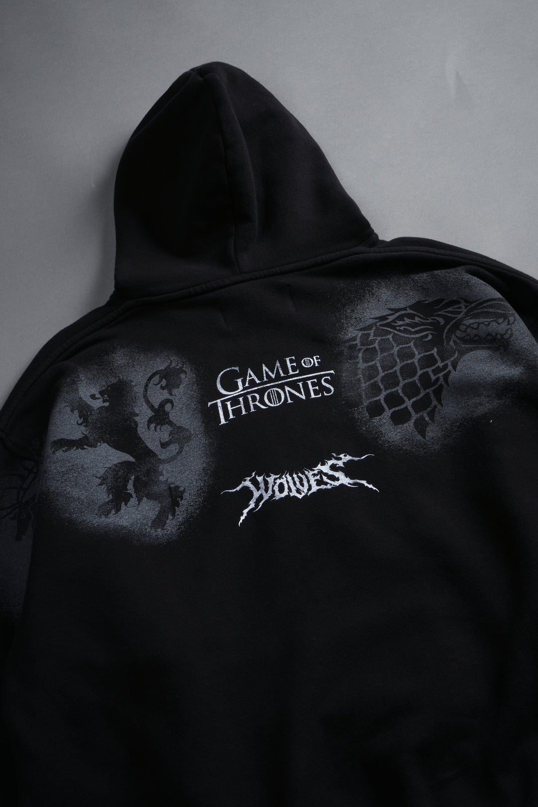 Iron Wolf Pierce Hoodie in Black