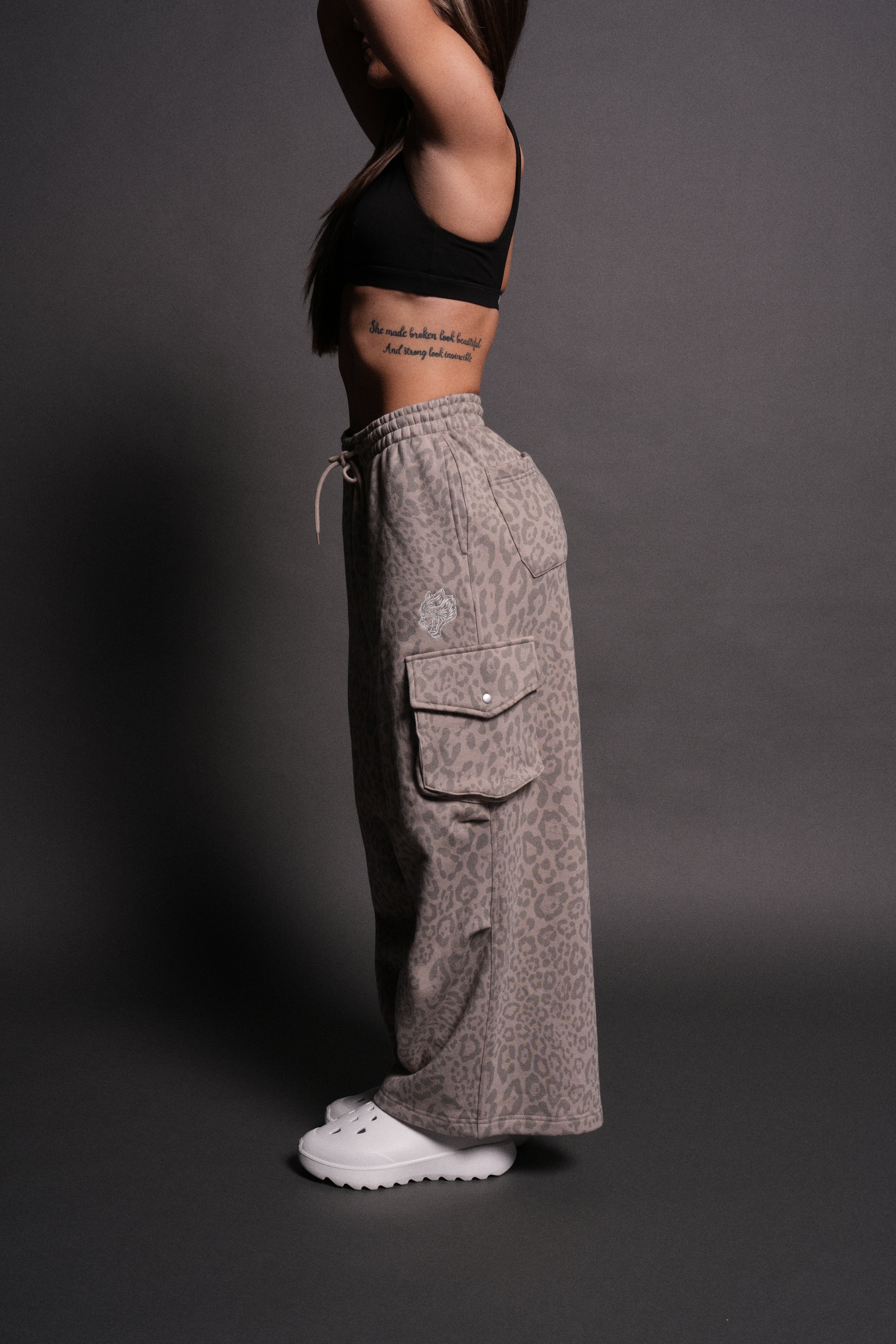 Dual Mia Cargo Sweat Pants in Clay Leopard