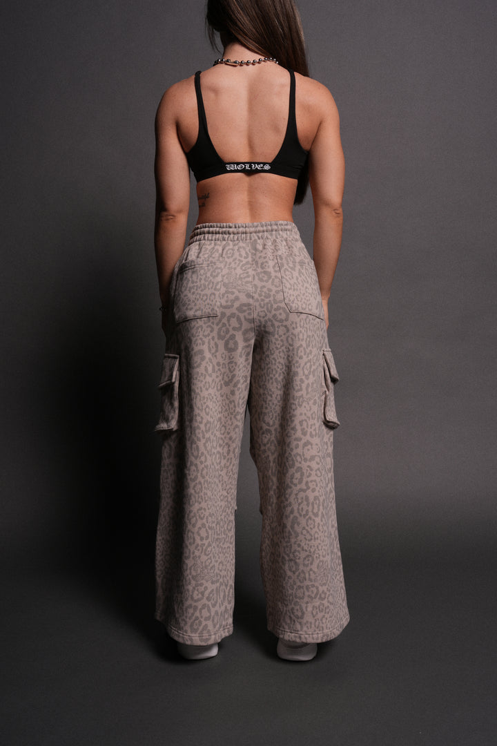 Dual Mia Cargo Sweat Pants in Clay Leopard