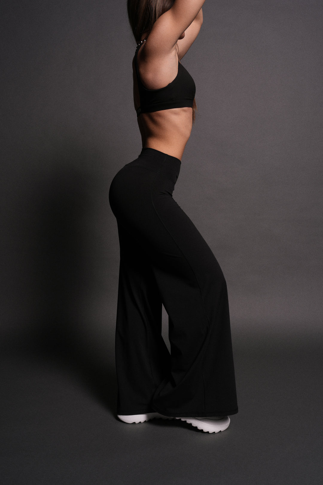 Wolf Wide Leg Energy Pants in Black