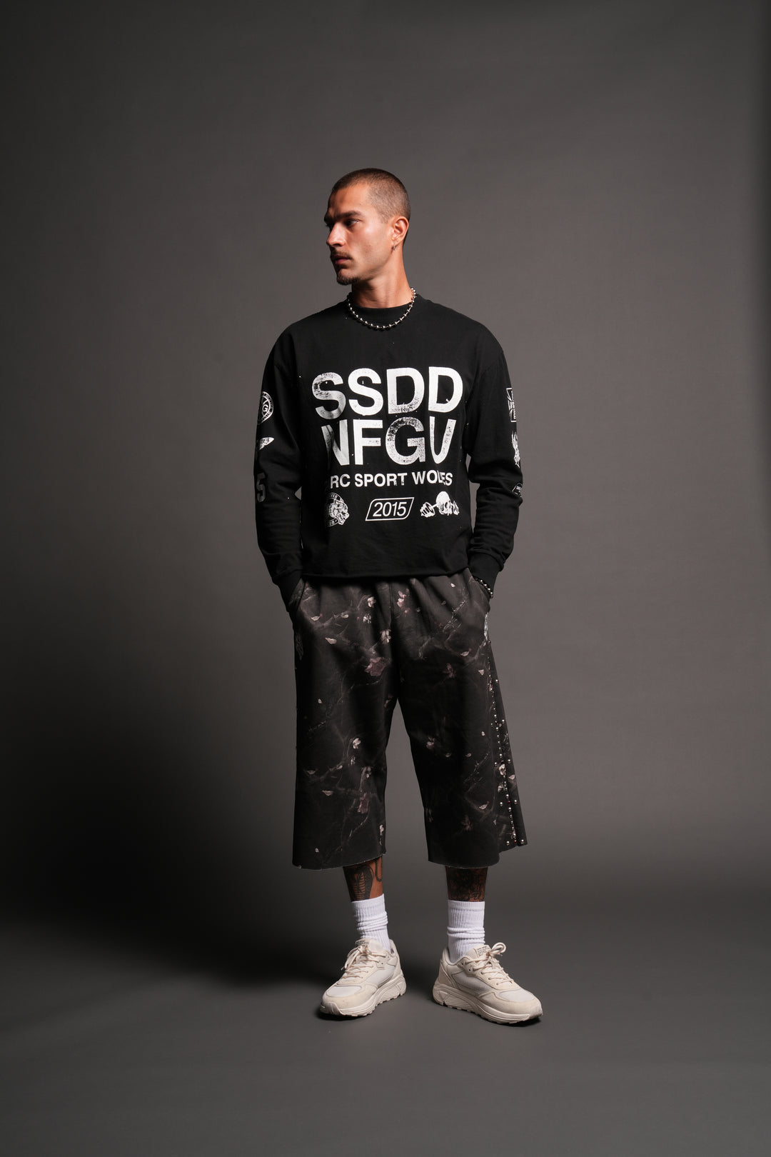 Club Core Grunge Mid Length Raw Hem Ls Tee In Black