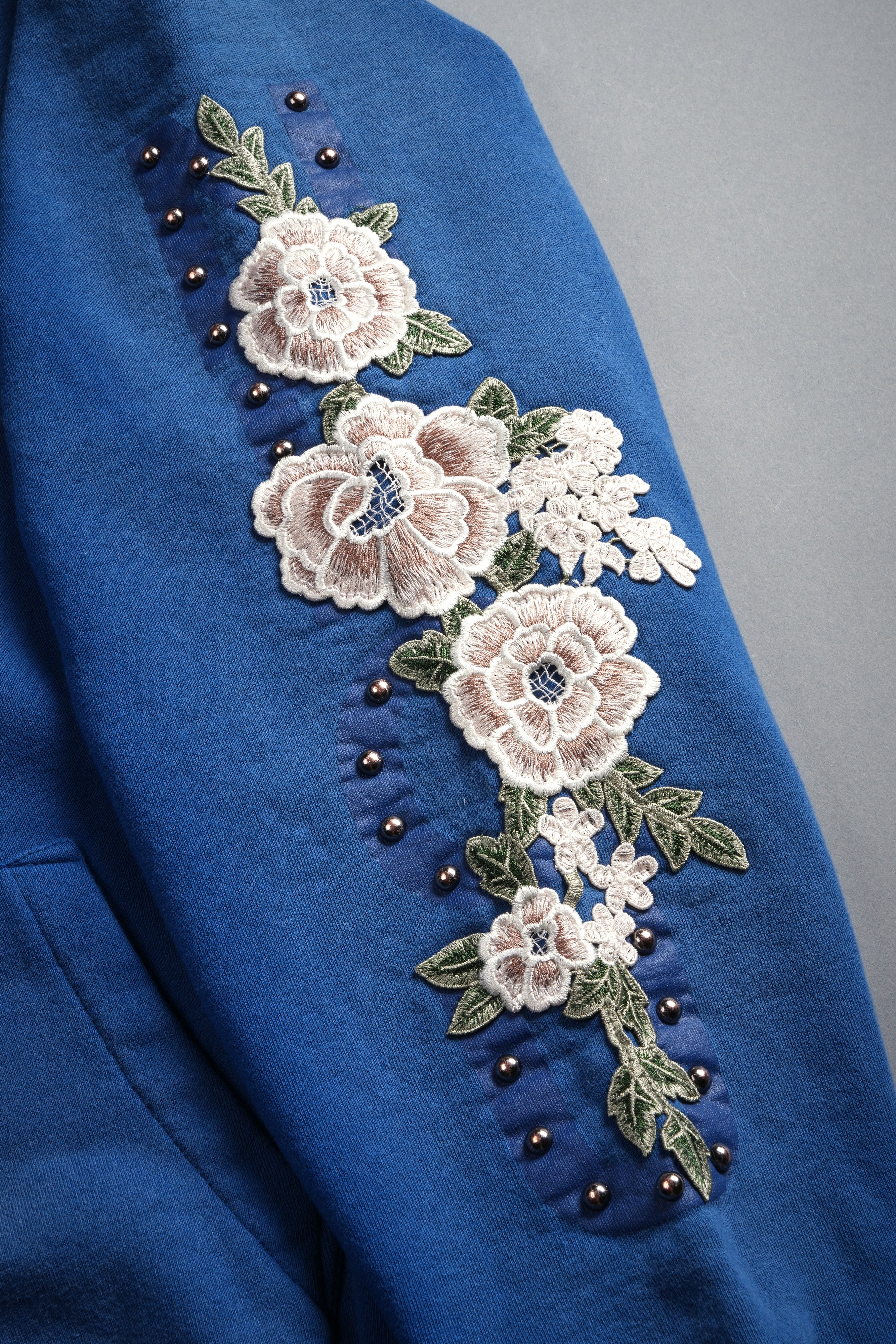 Rfc Ssdd Nfgu Pierce Hoodie in Darc Cobalt Sun Fade