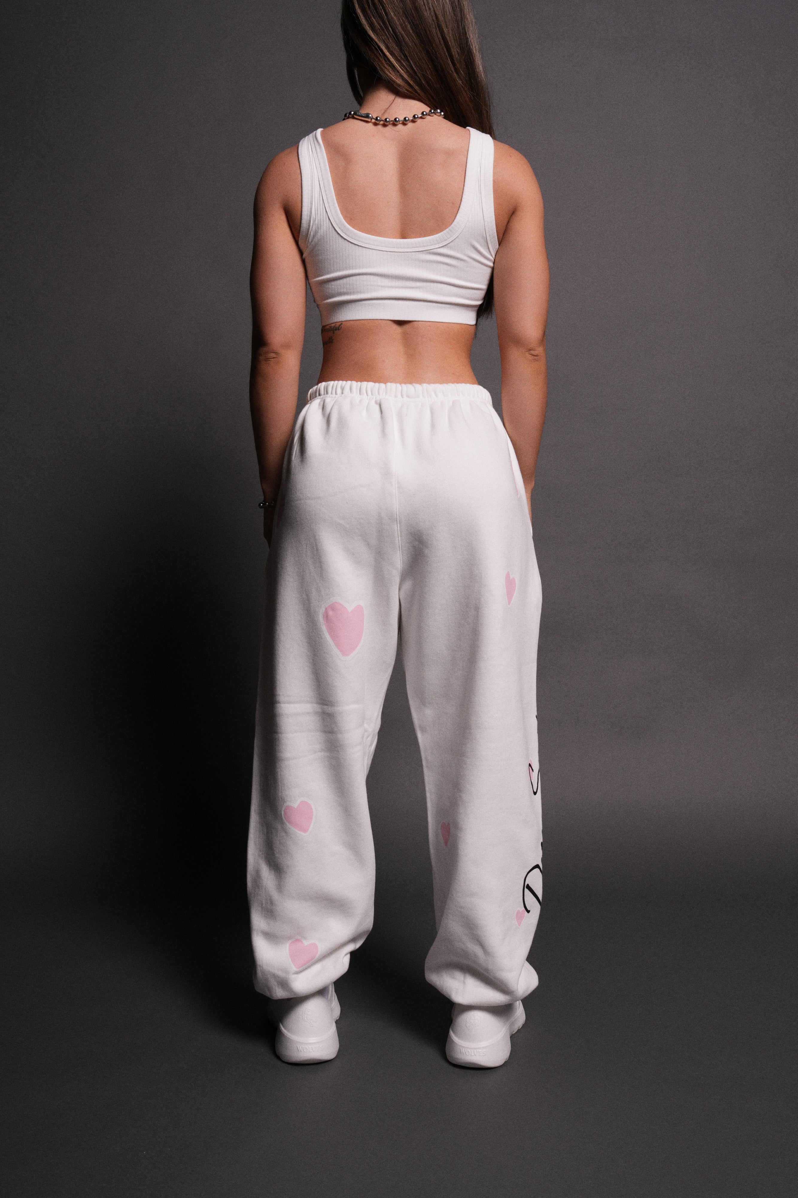 Her Energy Lightweight Lounger Sweat Pants in Cream