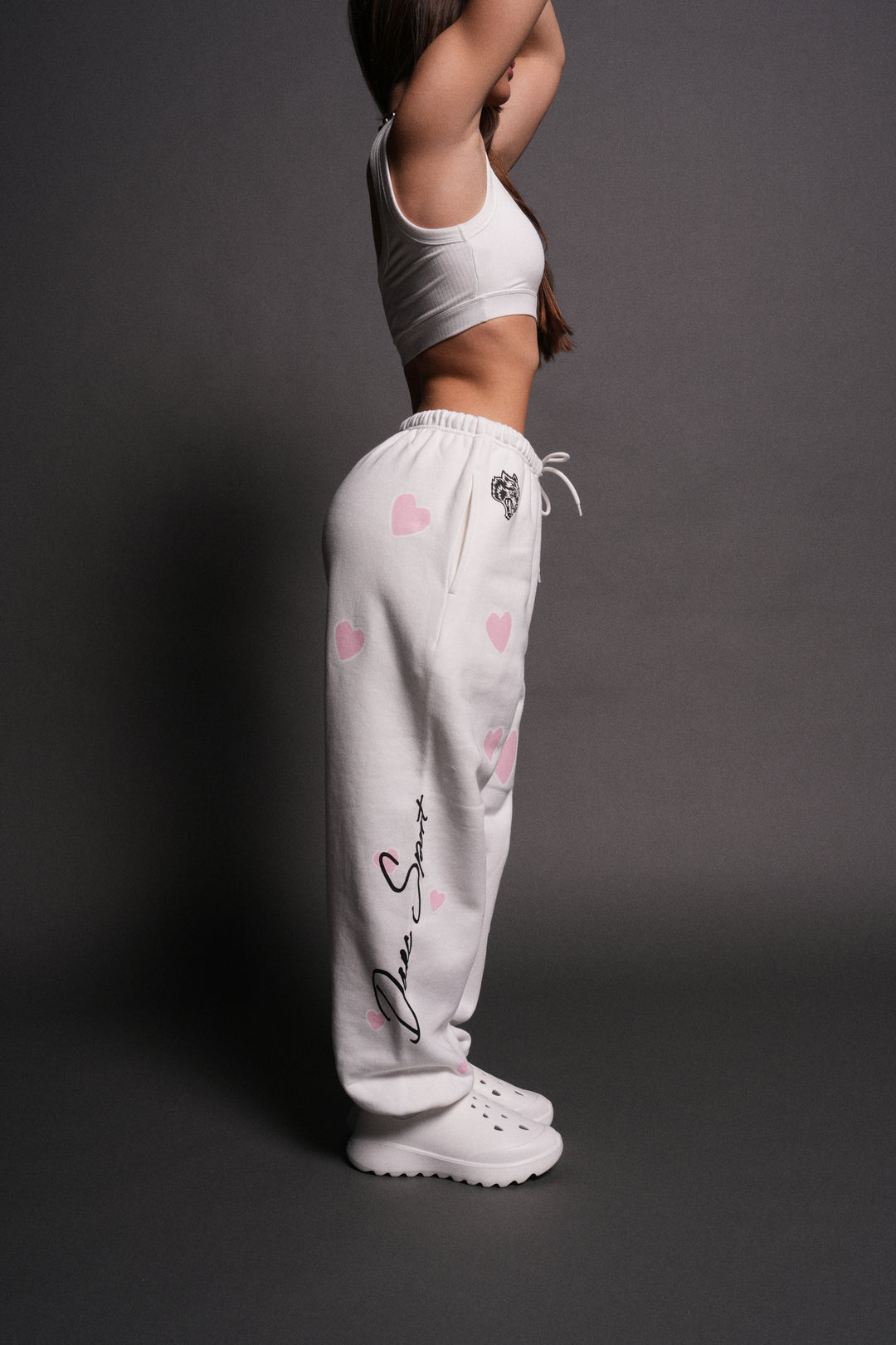 Her Energy Lightweight Lounger Sweat Pants in Cream