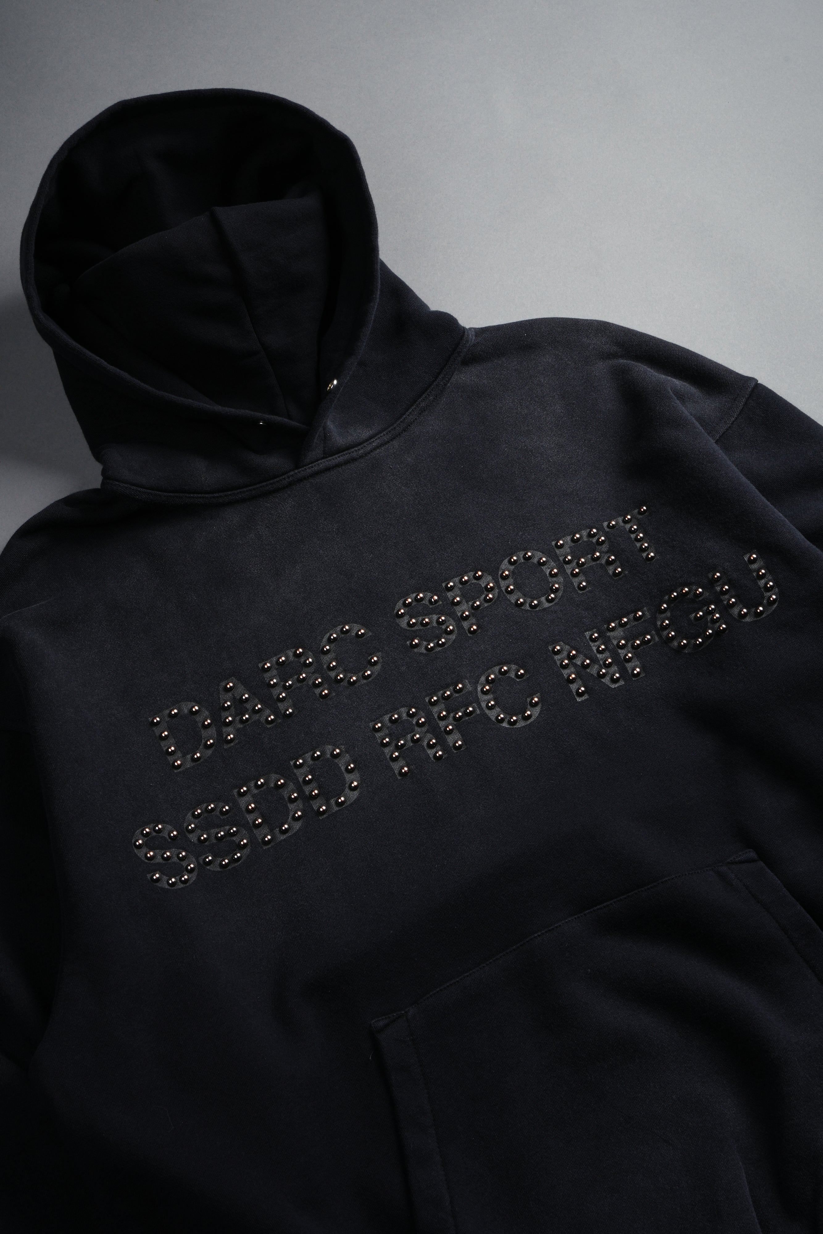 Rfc Ssdd Nfgu Pierce Hoodie in Black Sun Fade