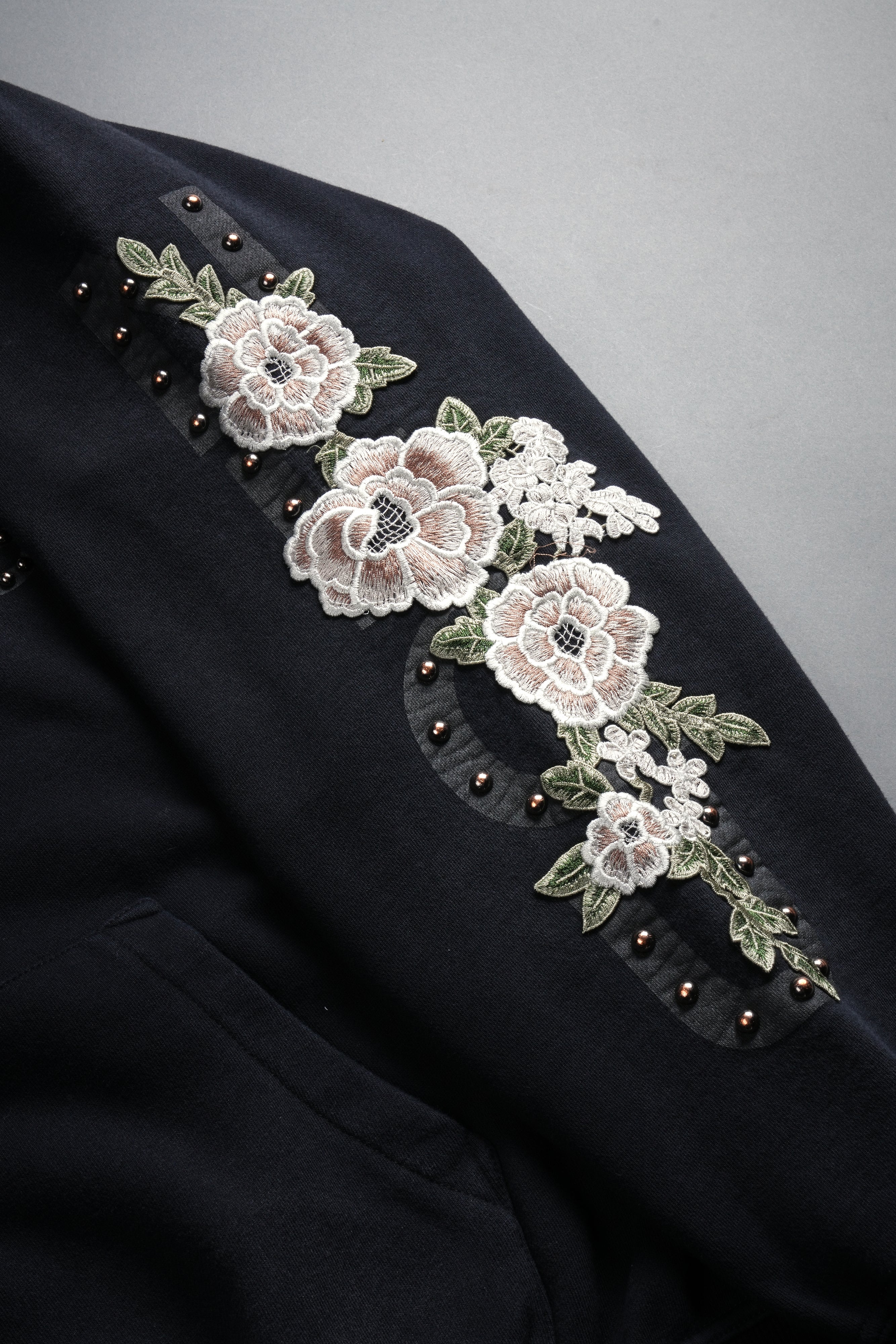 Rfc Ssdd Nfgu Pierce Hoodie in Black Sun Fade