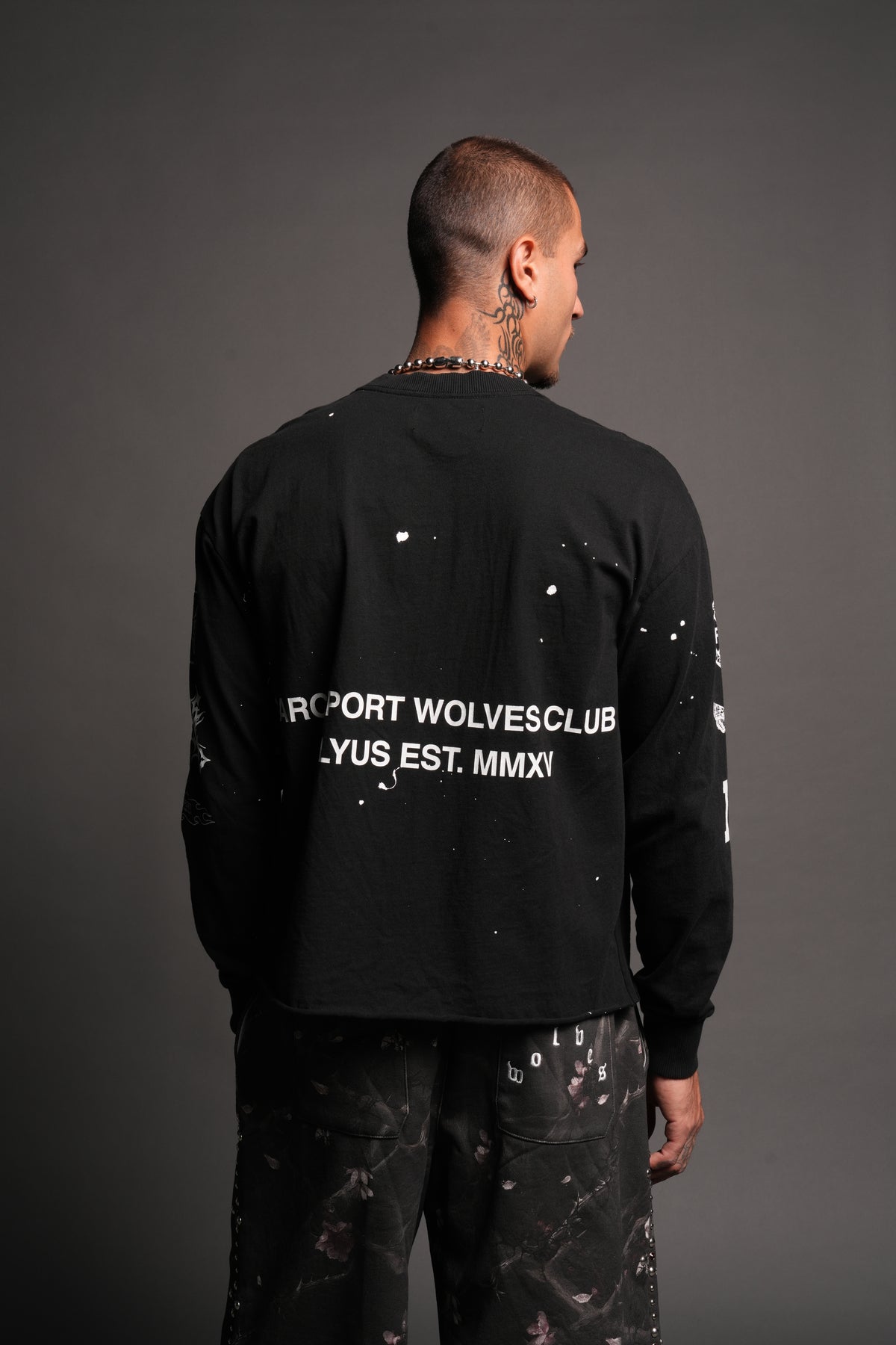 Club Core Grunge Mid Length Raw Hem Ls Tee In Black