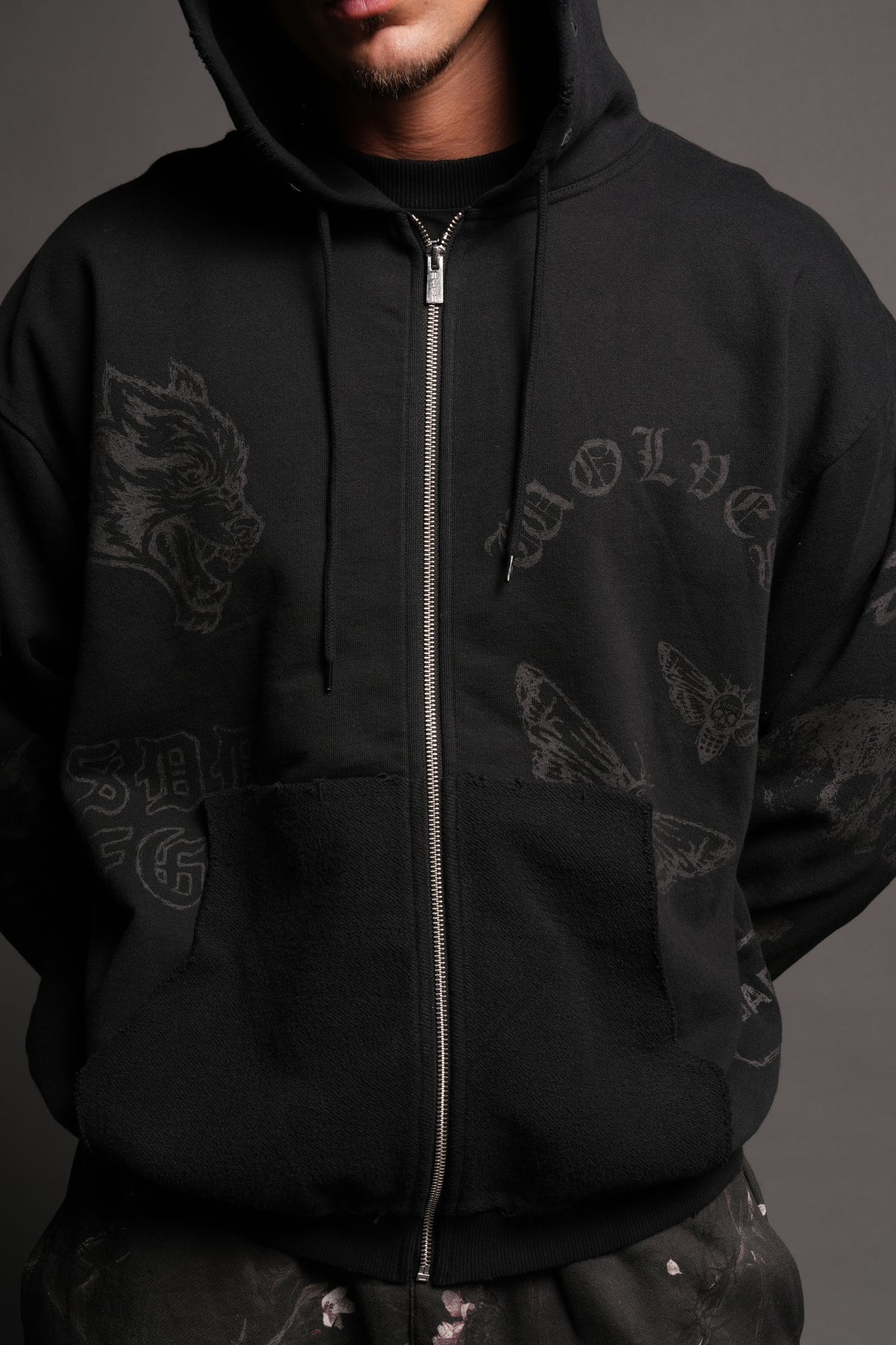 Flash Core Grunge Moatis Zip Hoodie In Black