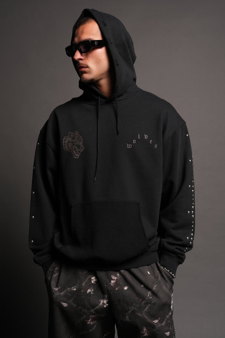 Wolves Heritage Grunge Moatis Hoodie In Black