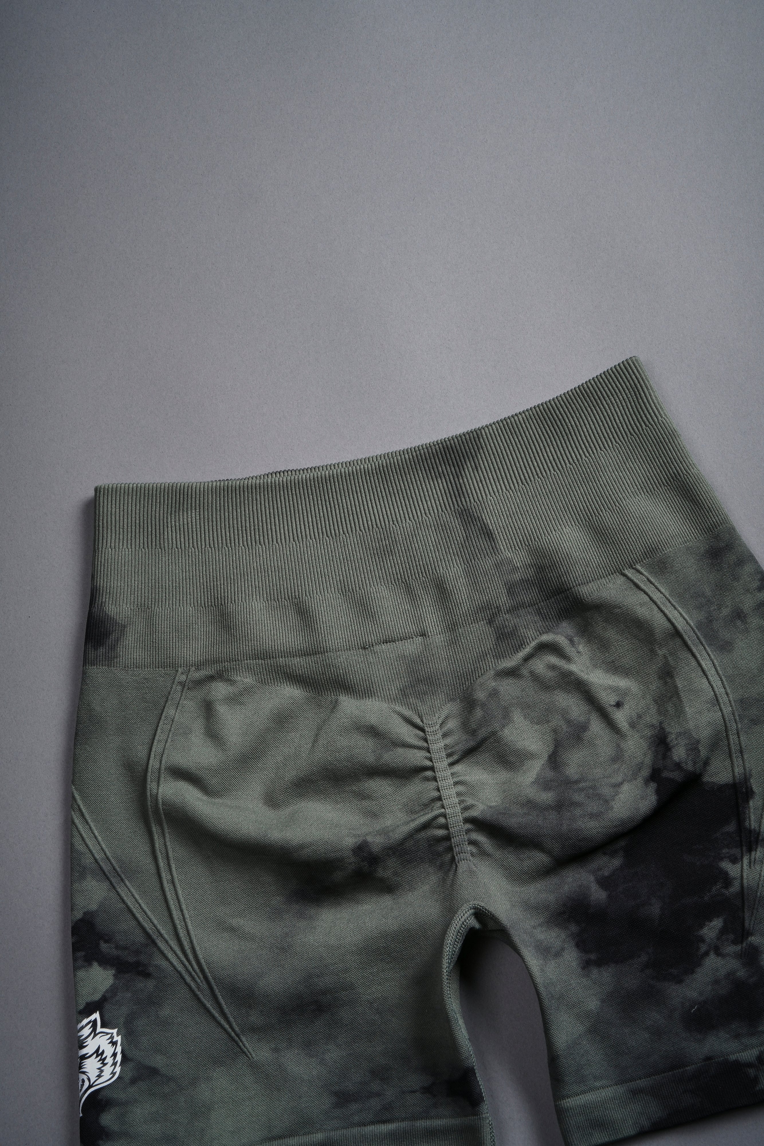 Dual Wolf Everson Seamless "Huxley" Shorts in Hunter Green Ghost Clouds