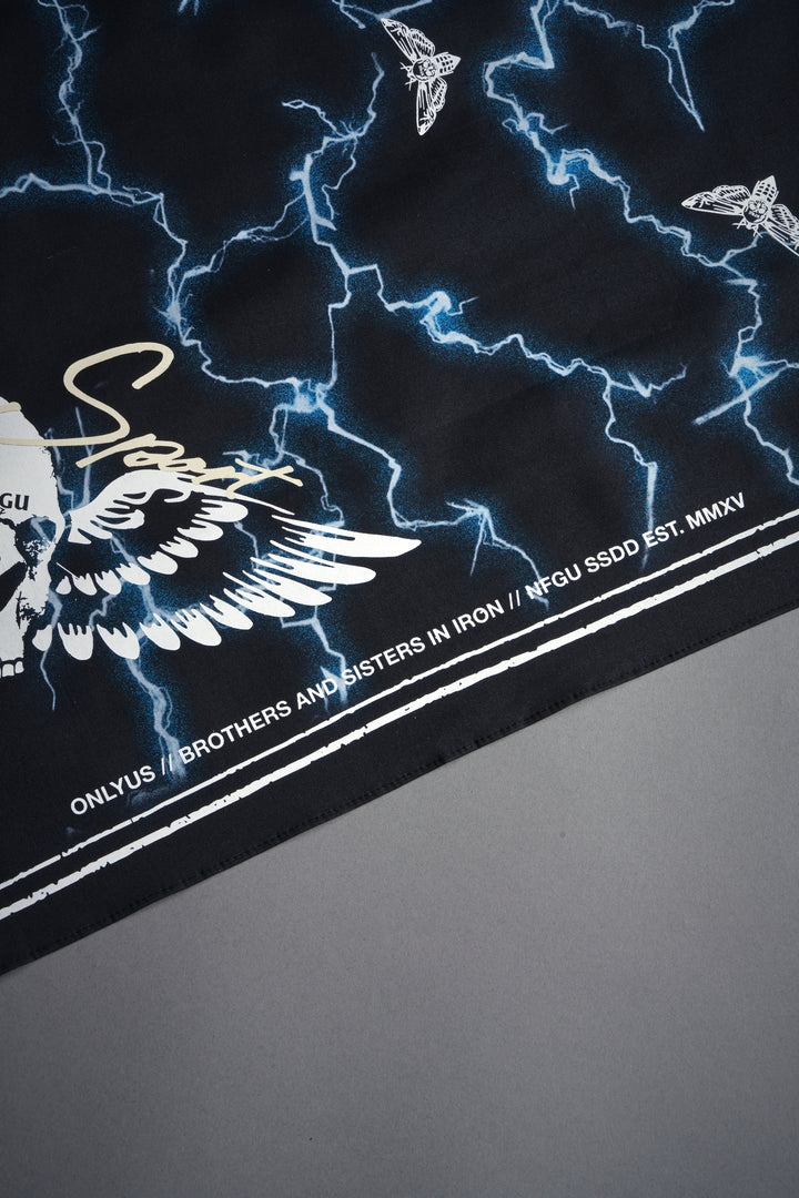 Wolves Lightning Bandana in Black