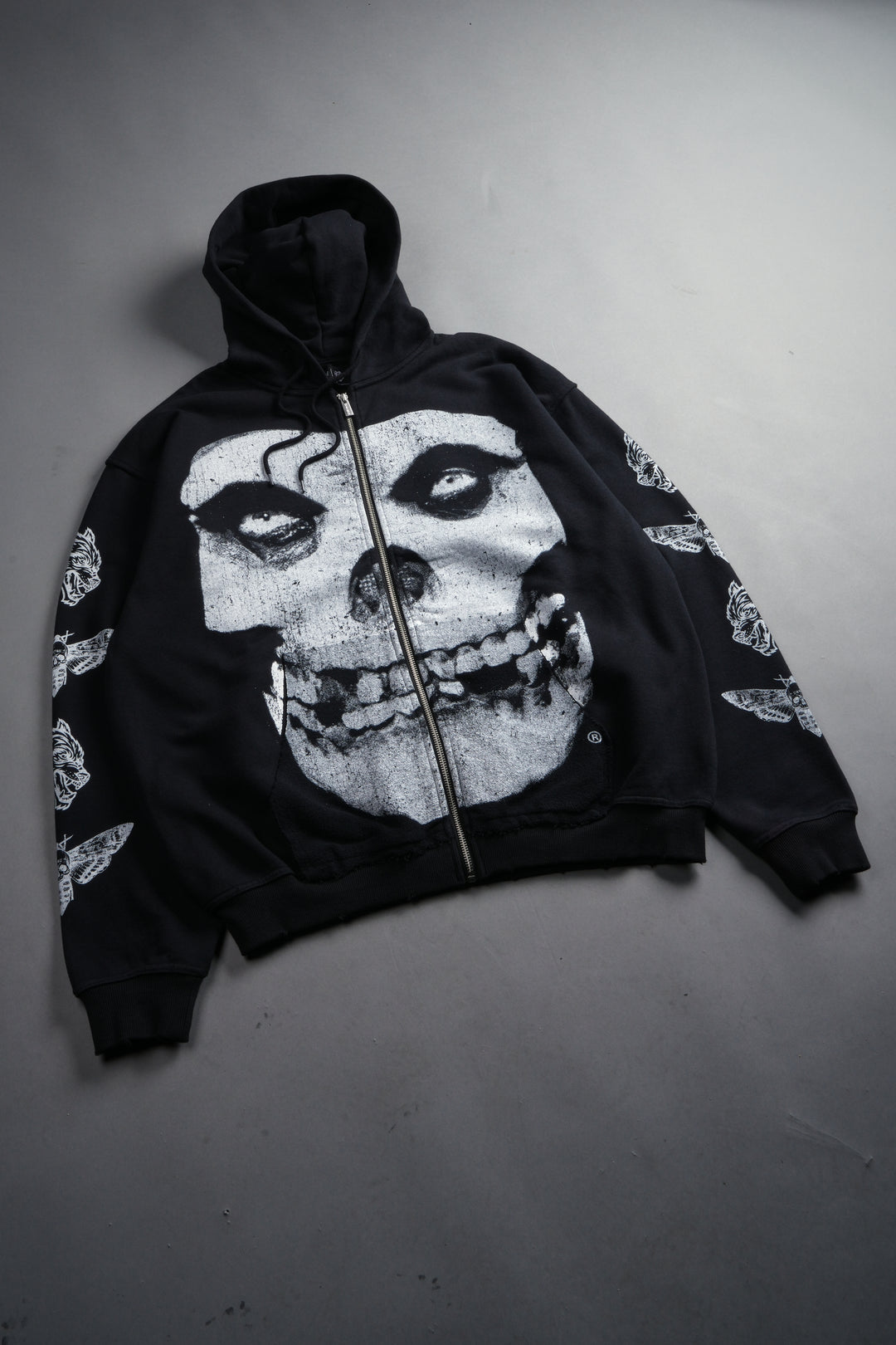 Fiend Skull Grunge Moatis Zip Hoodie in Black