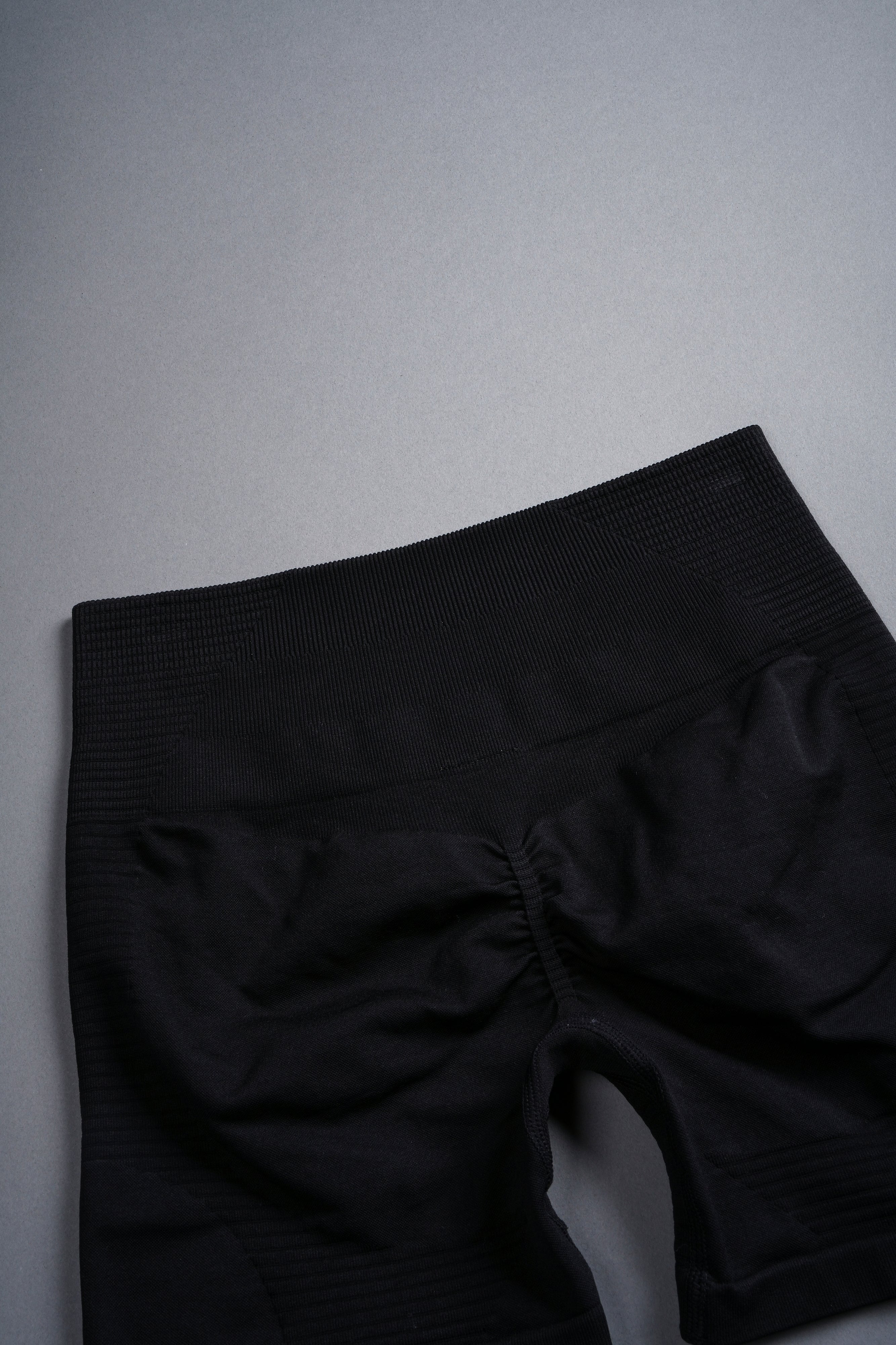 Keep On Fighting Everson Seamless "Valencourt" Shorts in Black