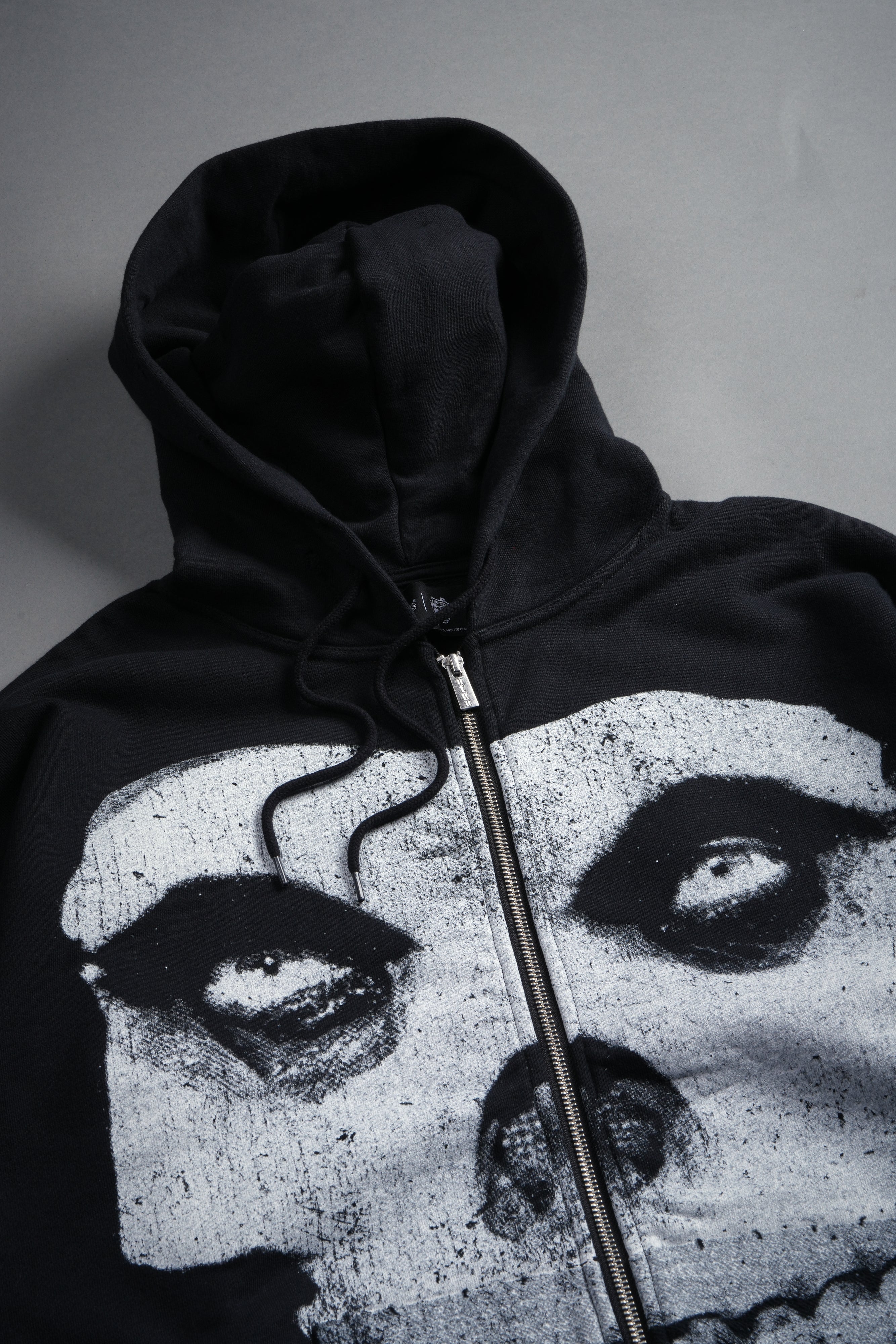 Fiend Skull Grunge Moatis Zip Hoodie in Black