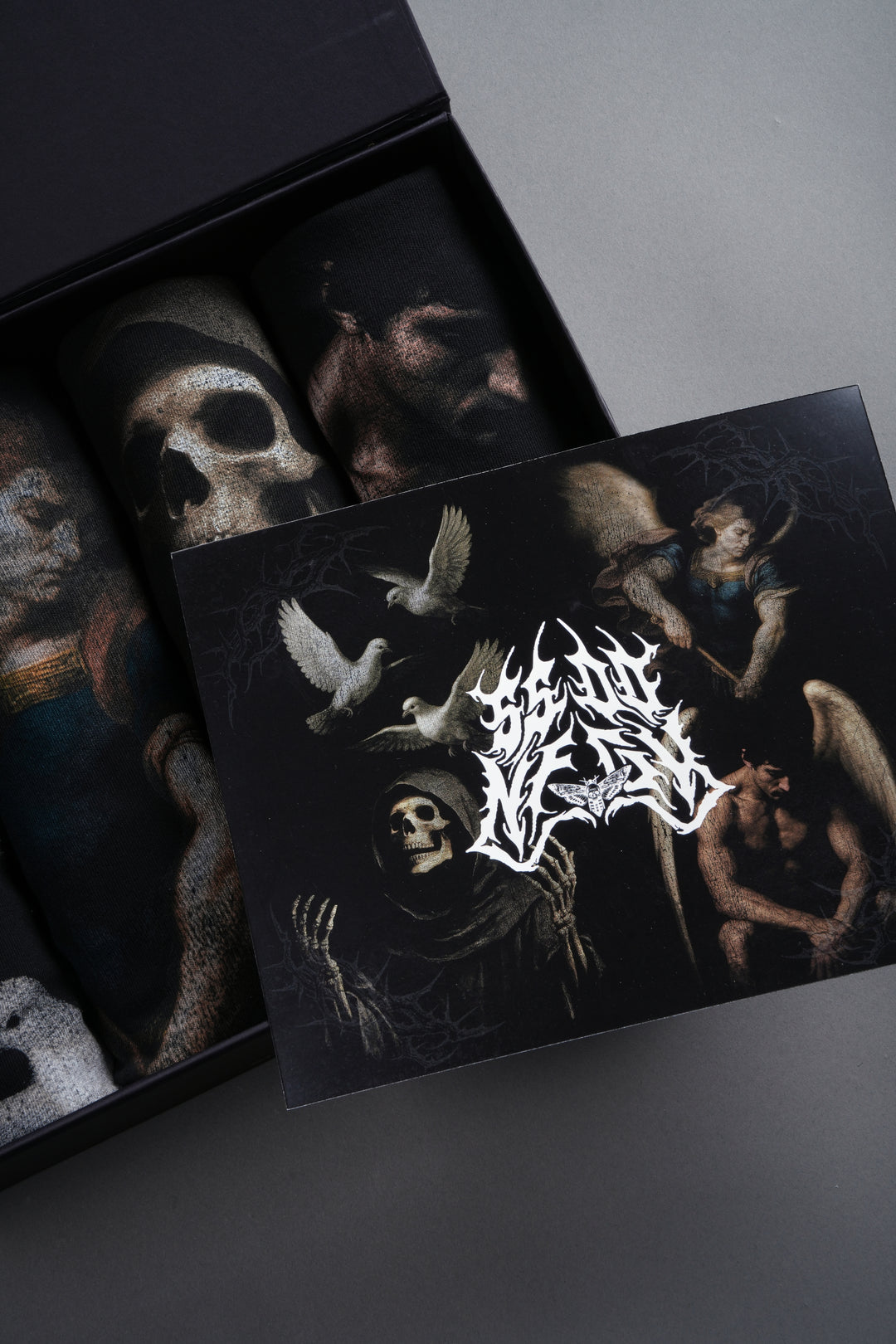 Fear Thou Not "Side-By-Side" Tee Box Set in Black