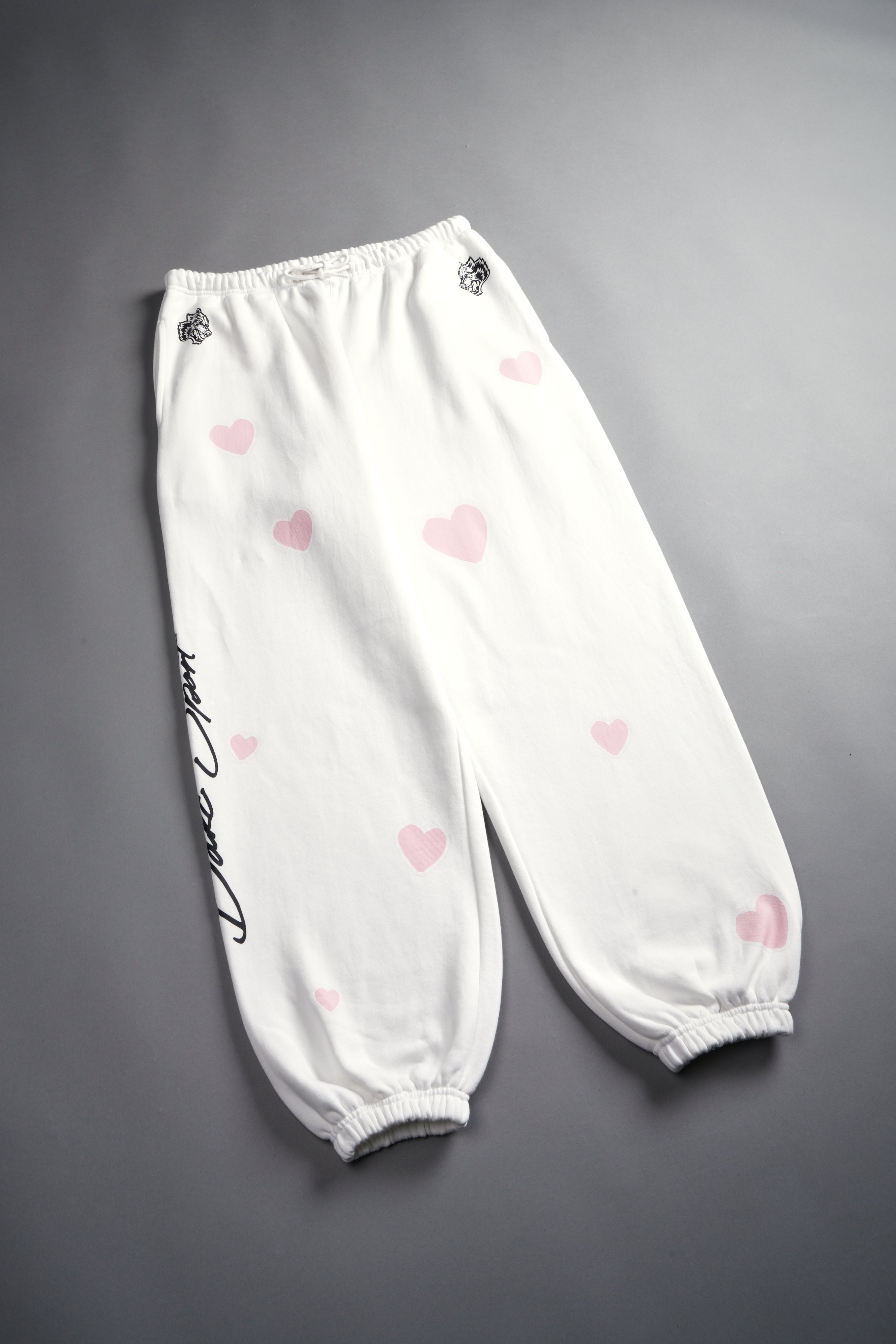 Her Energy Lightweight Lounger Sweat Pants in Cream