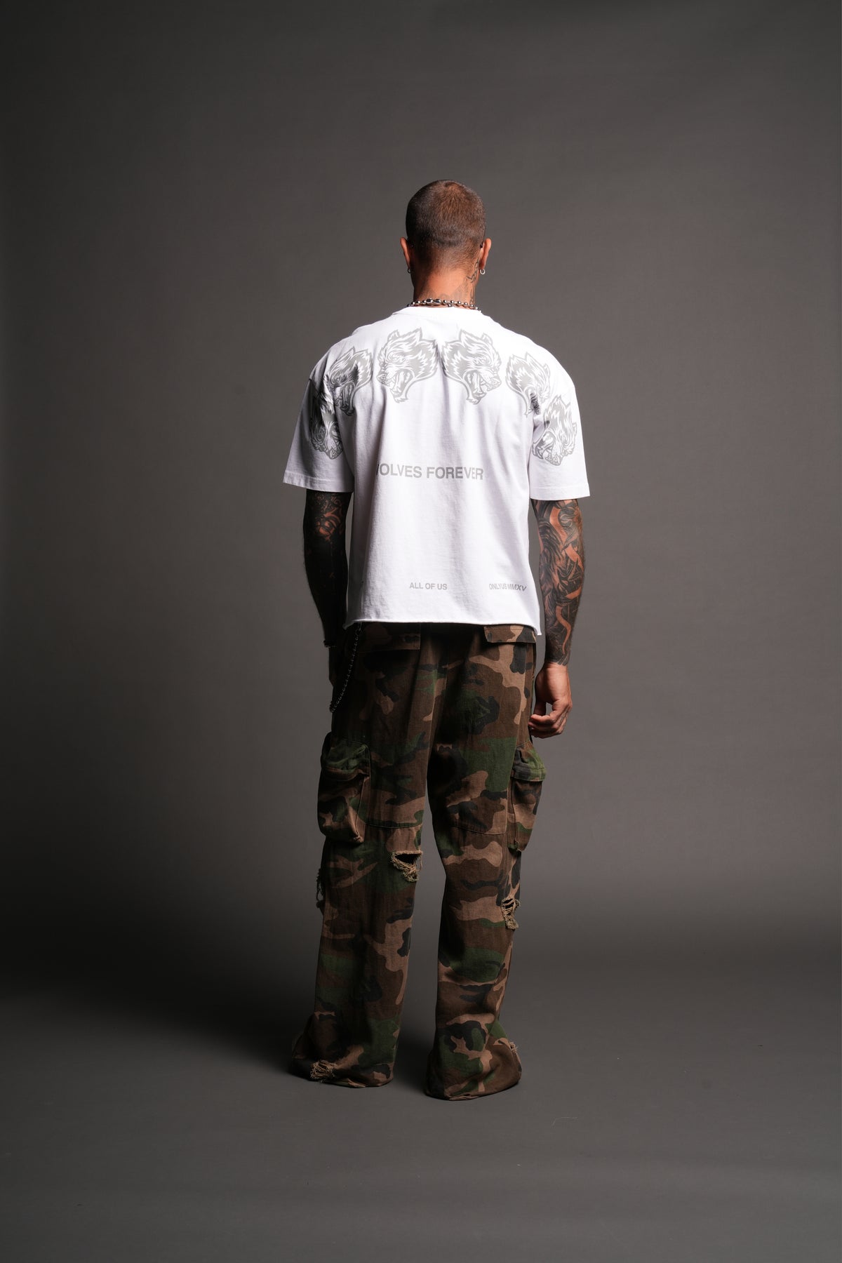 Wolves Have Your Back Distressed Grunge Mid Length Raw Hem Tee In White