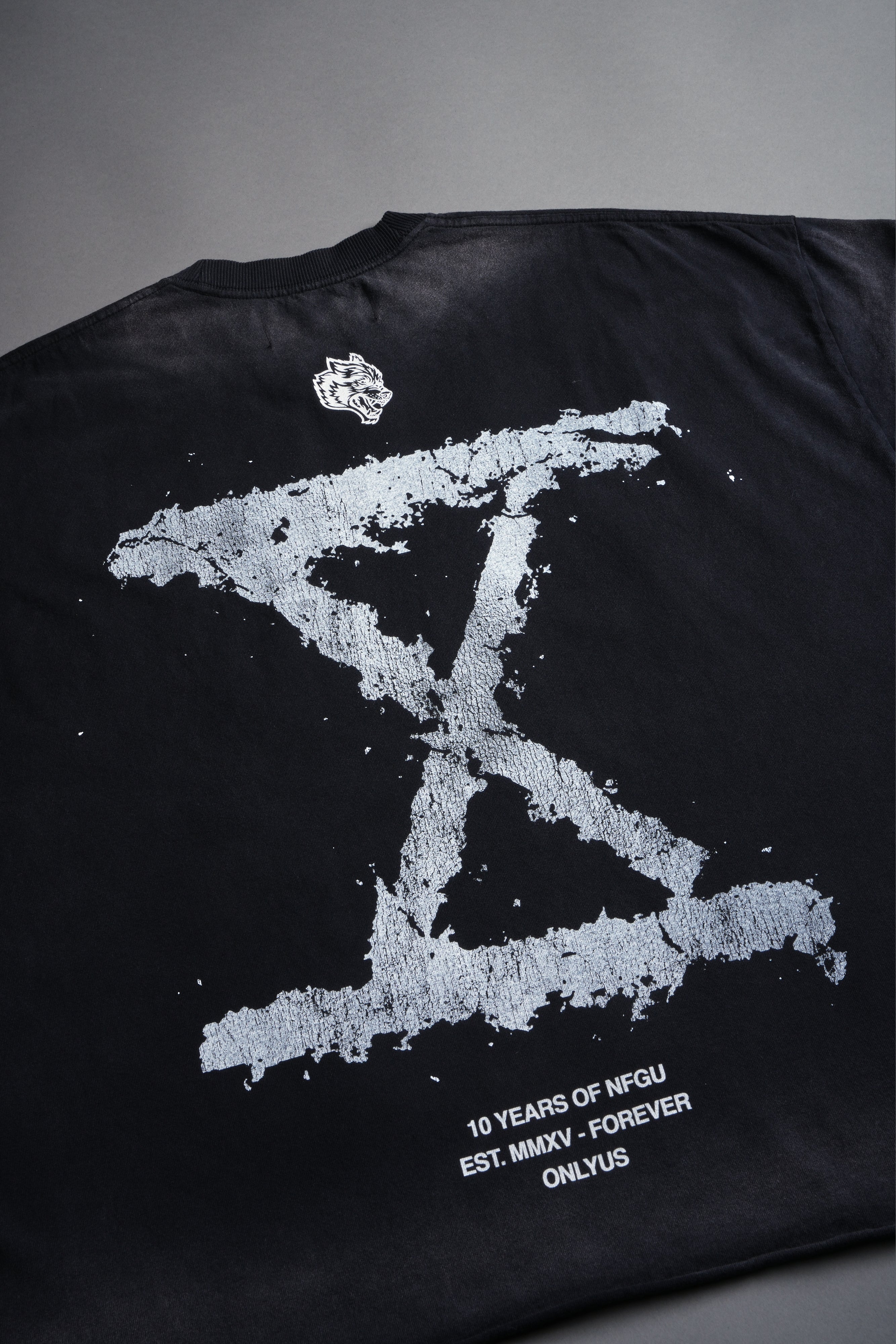 10 Years of NFGU Grunge Cut-Off Tee in Black Drift Wash