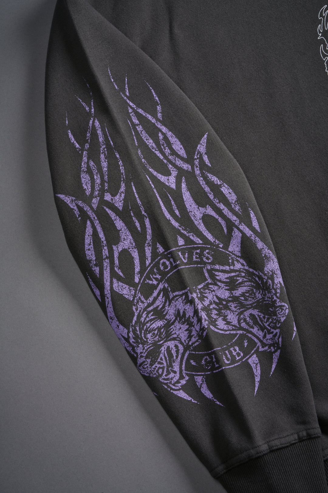 Finite Flame London Crewneck in Wolf Gray