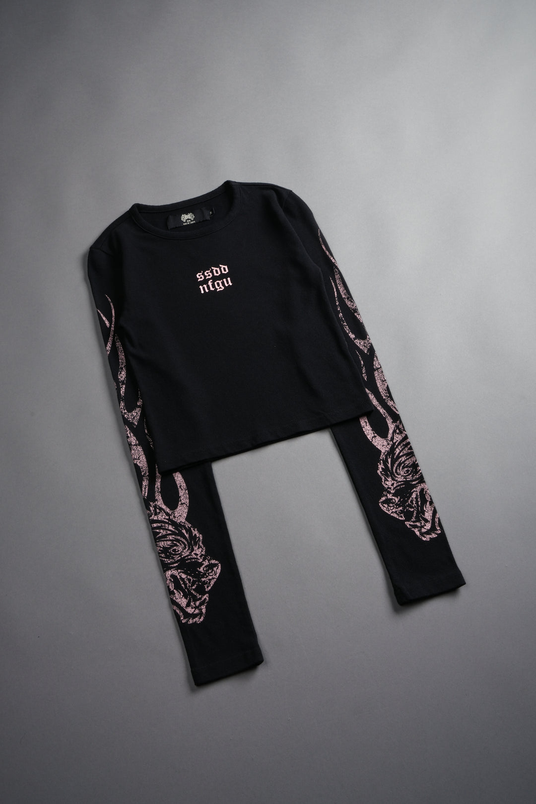 Finite Flame L/S "Baby" Tee in Black
