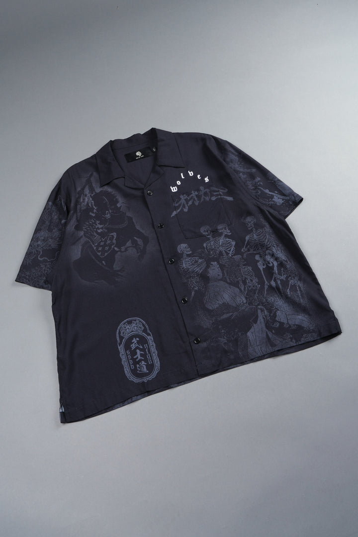 Ronin'S Lament Romero Mid Length Button Up in Black
