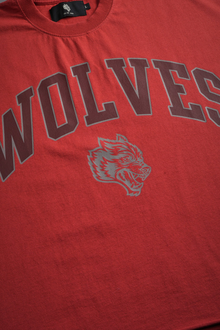 Loyalty Frvr Grunge Cut-Off Tee in Roman Red