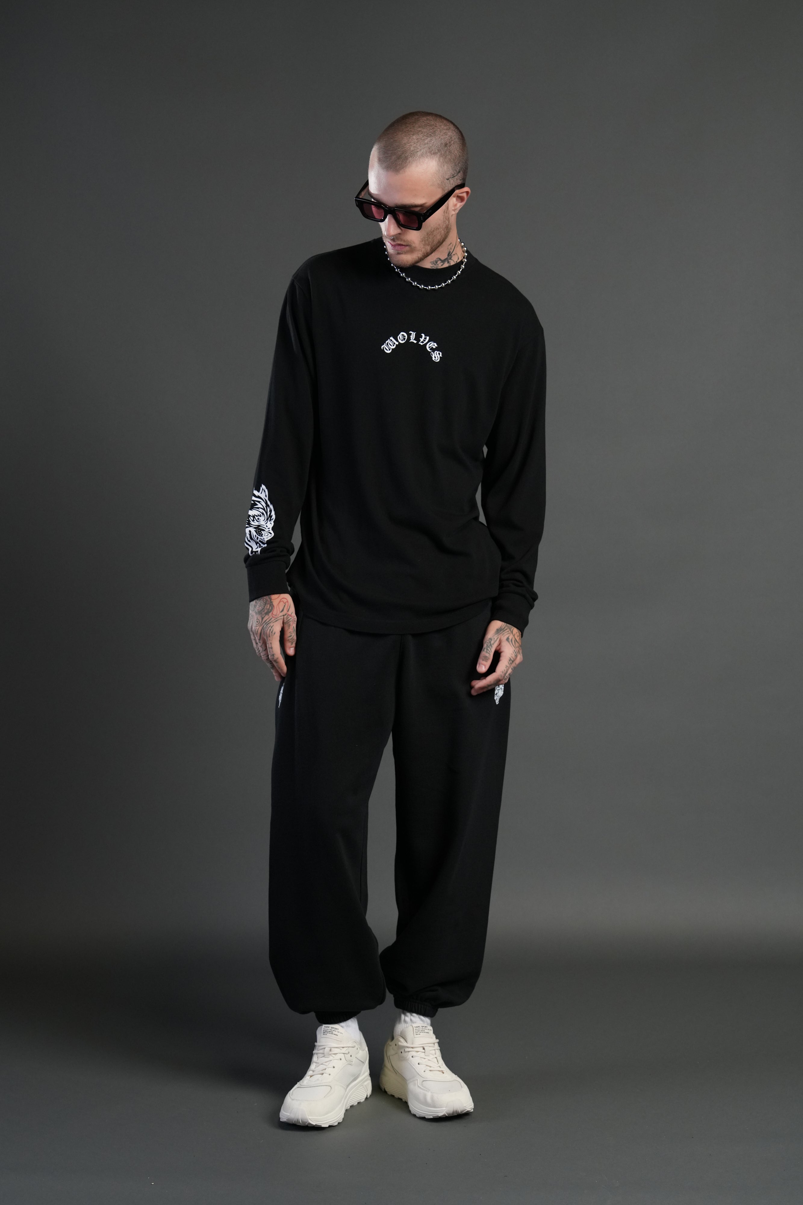 Dual Lounger Unisex Sweat Pants in Black – DarcSport