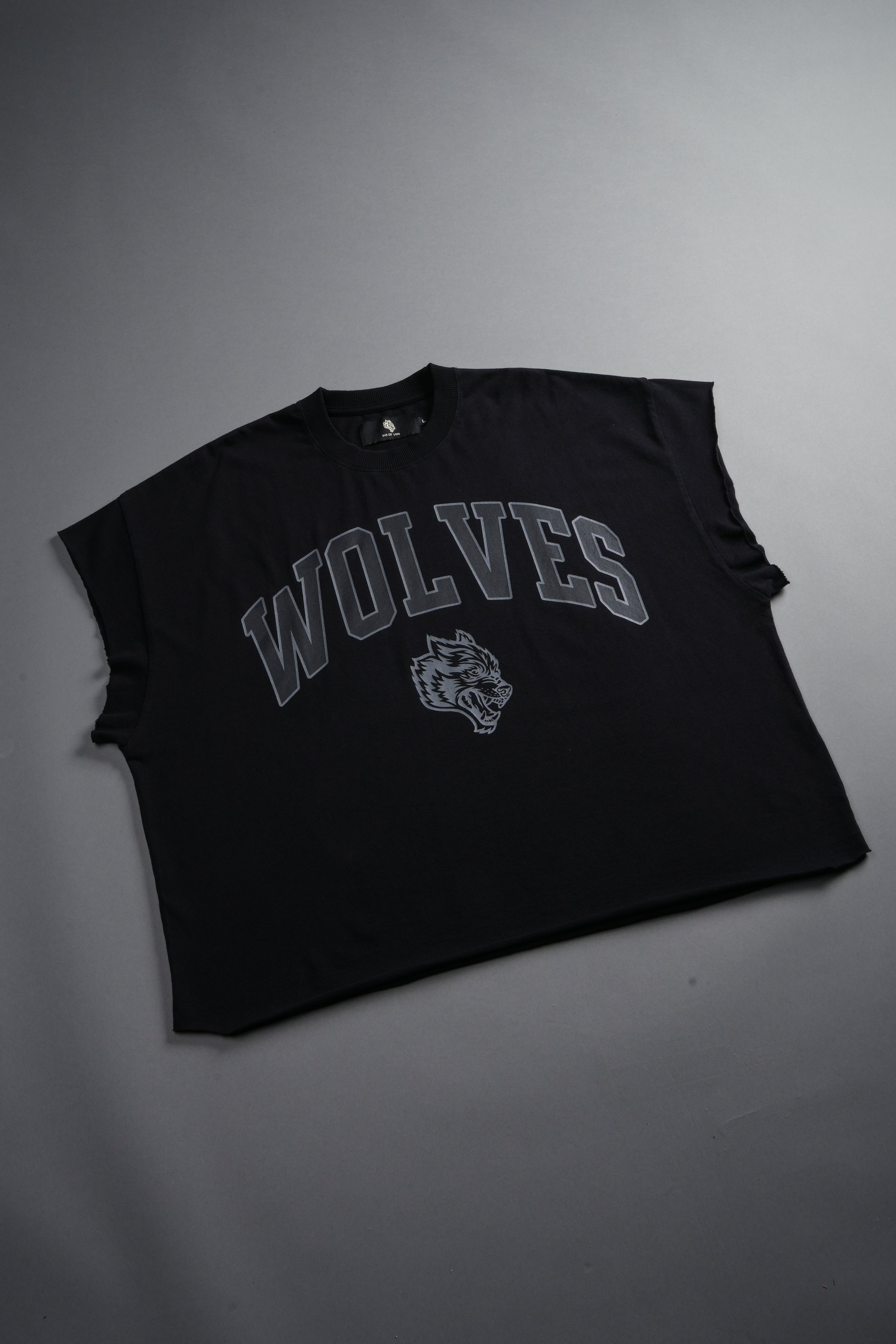 Loyalty Frvr Grunge Cut-Off Tee in Black