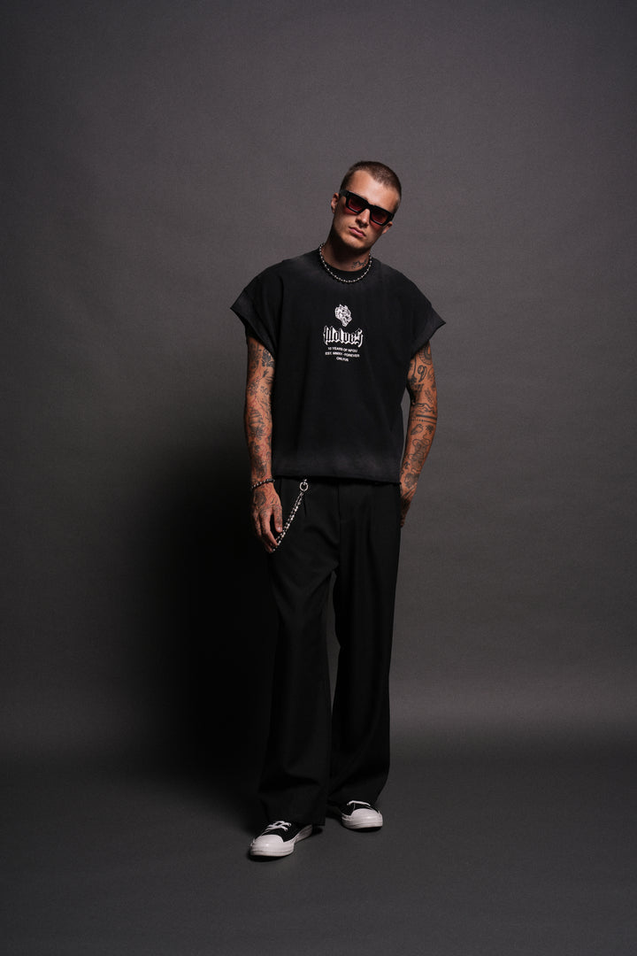 10 Years of NFGU Grunge Cut-Off Tee in Black Drift Wash