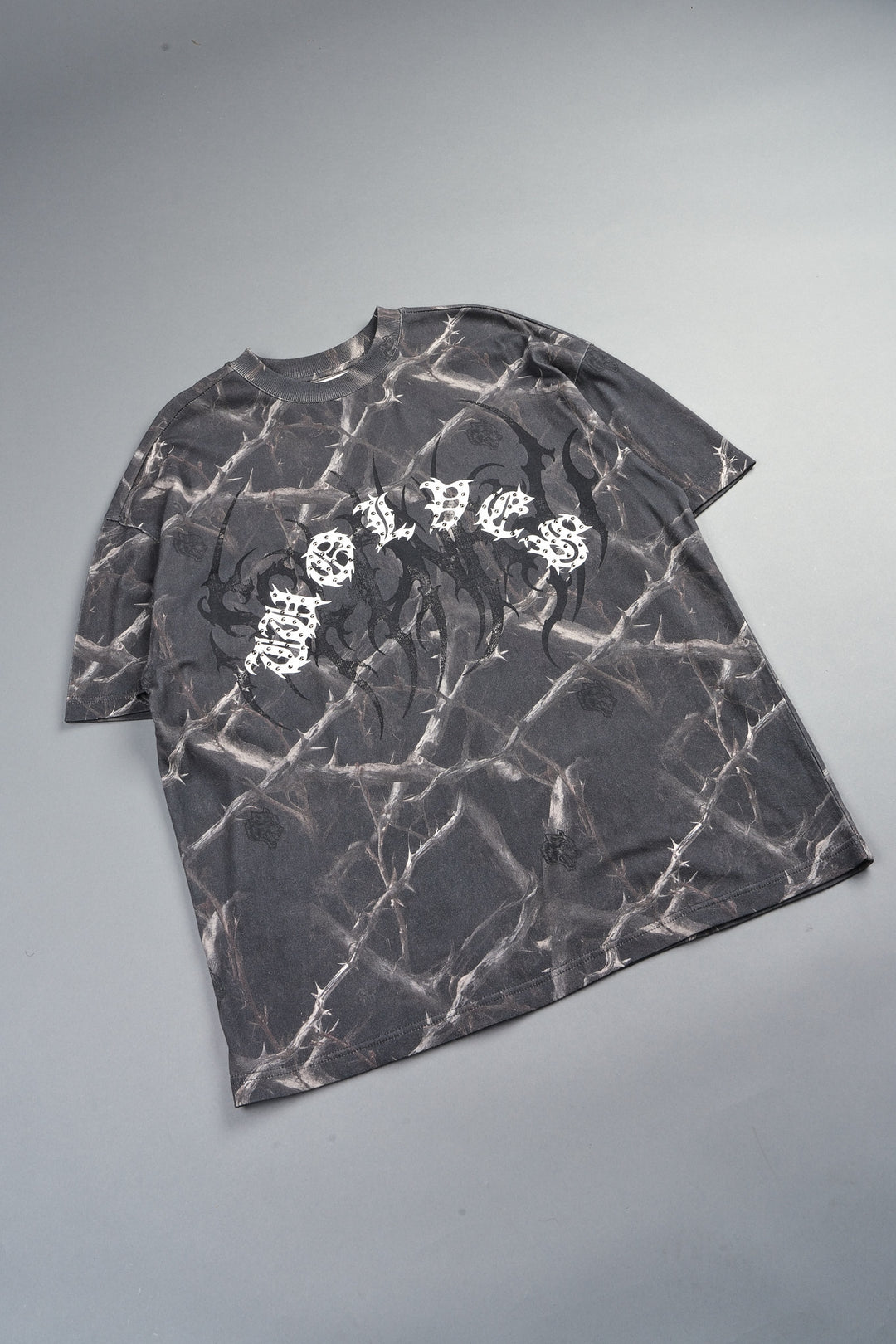 Studded Mantra Premium Oversized Tee In Darc Thorns